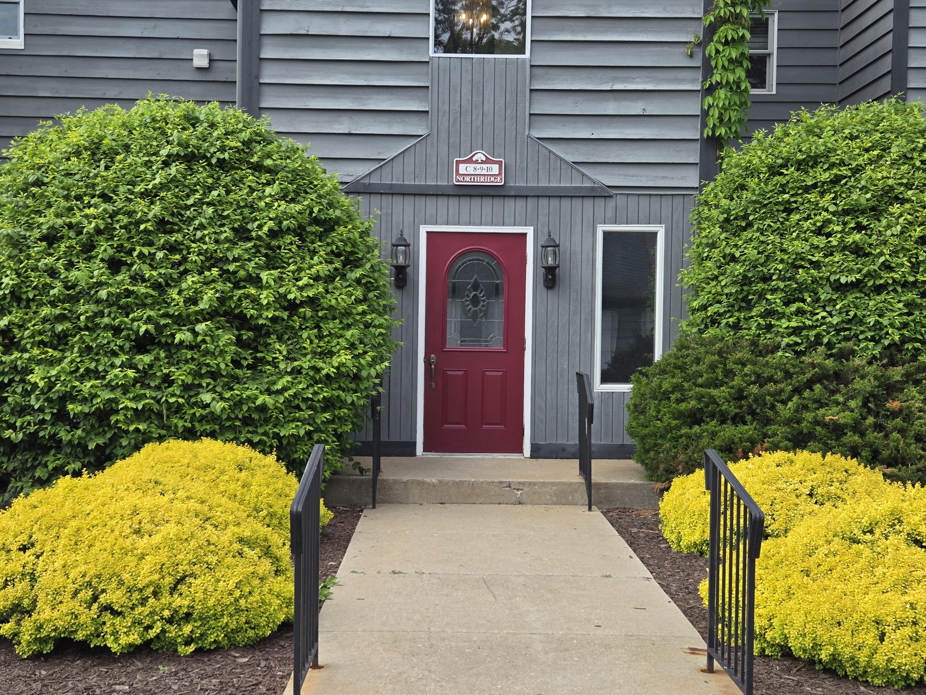 1300 Winding Ridge Lane, Valparaiso, IN #C8, 46383; Image #2