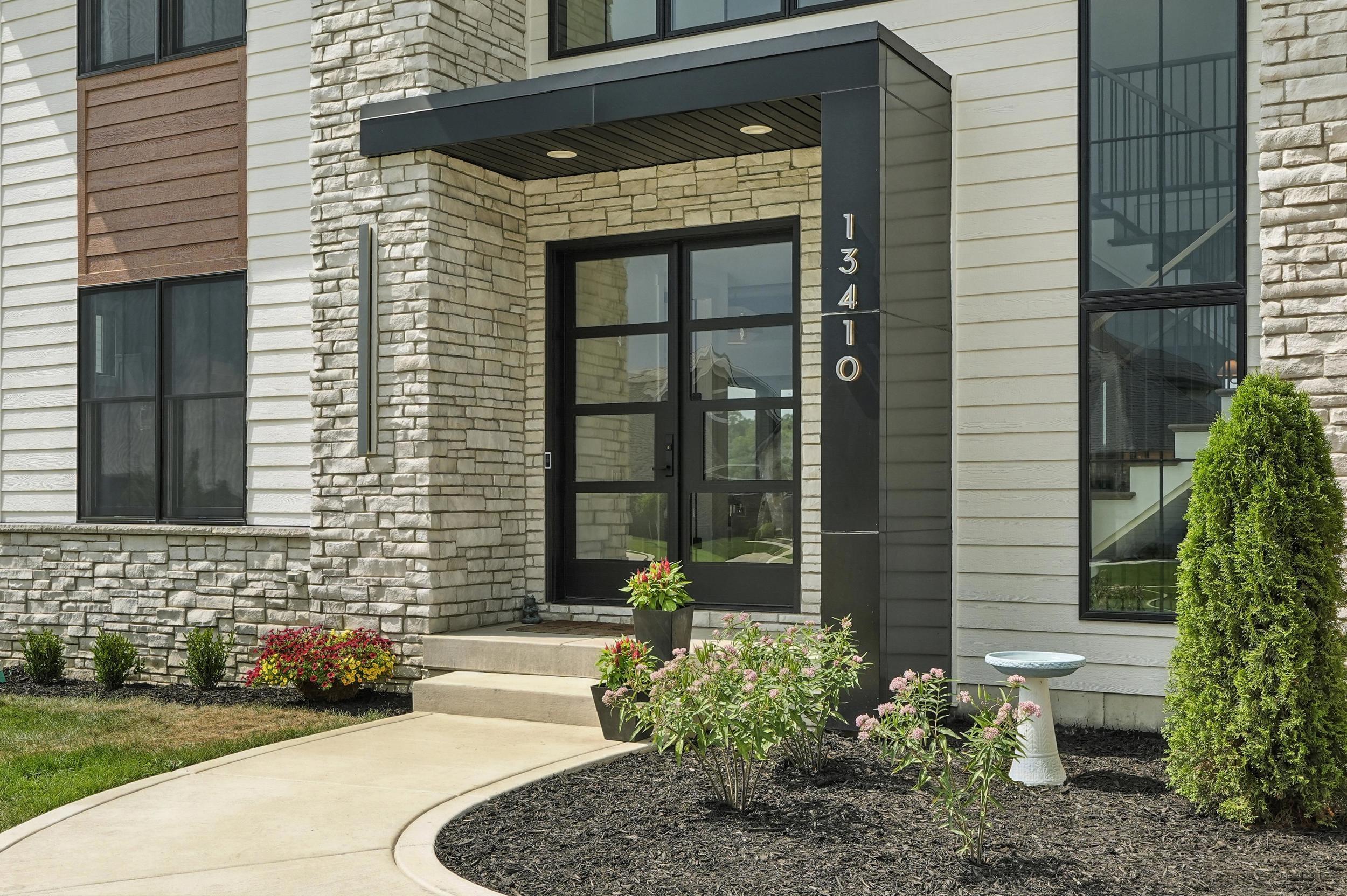 13410 Camas Drive, St. John, IN 46373; Image #4
