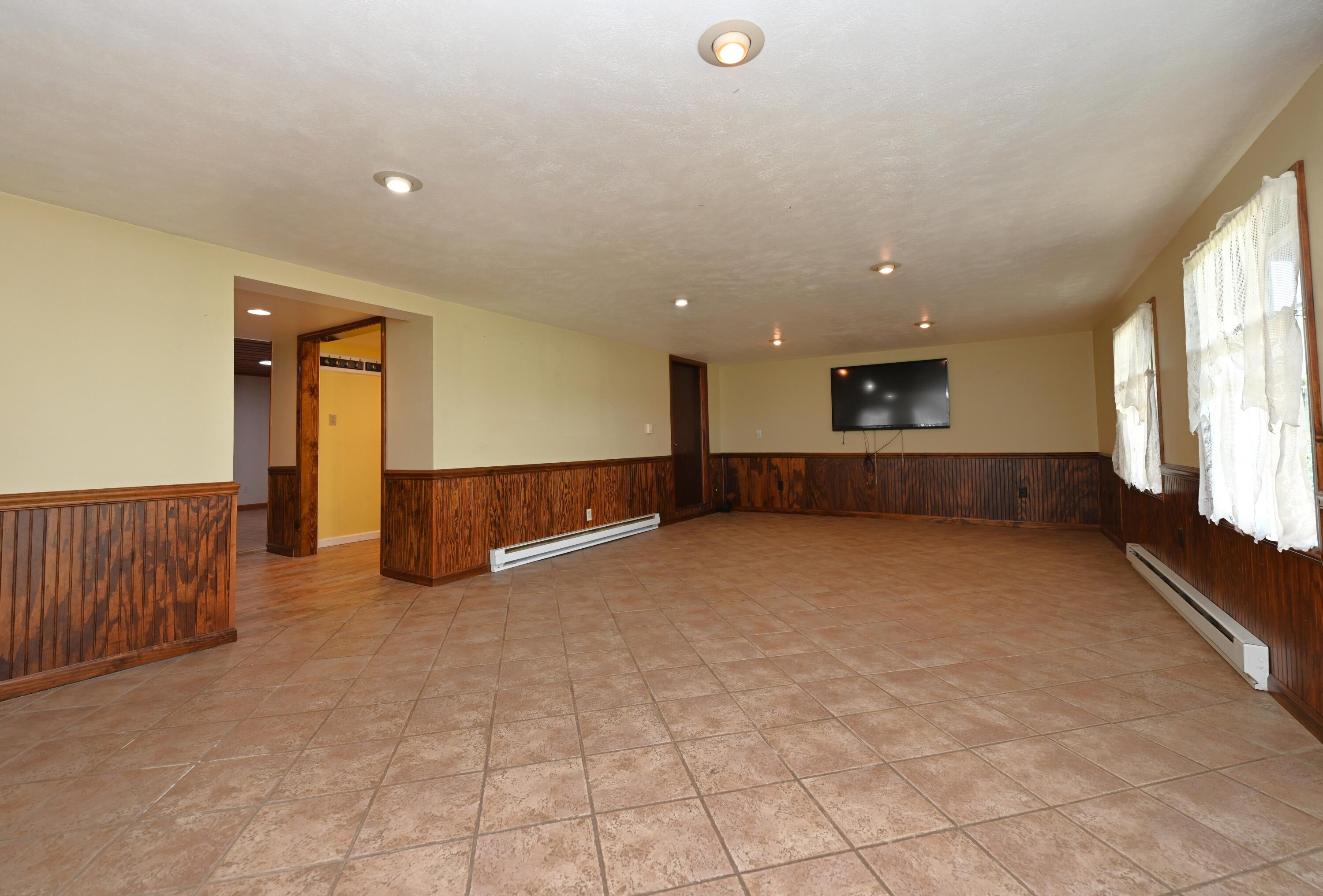 1199 N Main Street, Kewanna, IN 46939; Image #16