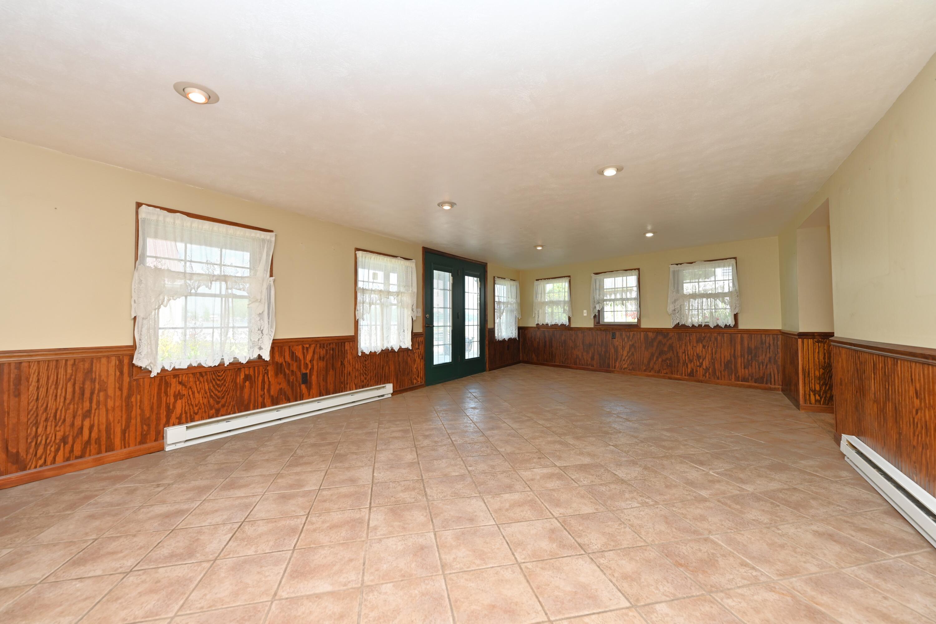 1199 N Main Street, Kewanna, IN 46939; Image #19