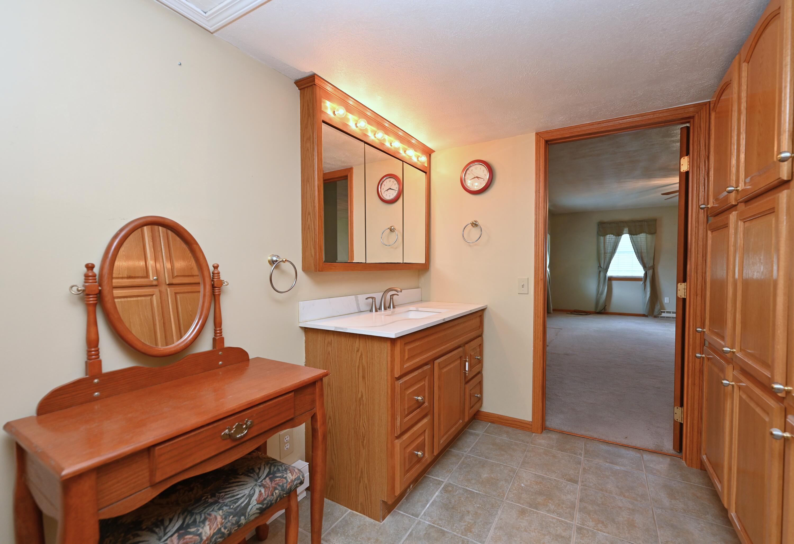 1199 N Main Street, Kewanna, IN 46939; Image #33