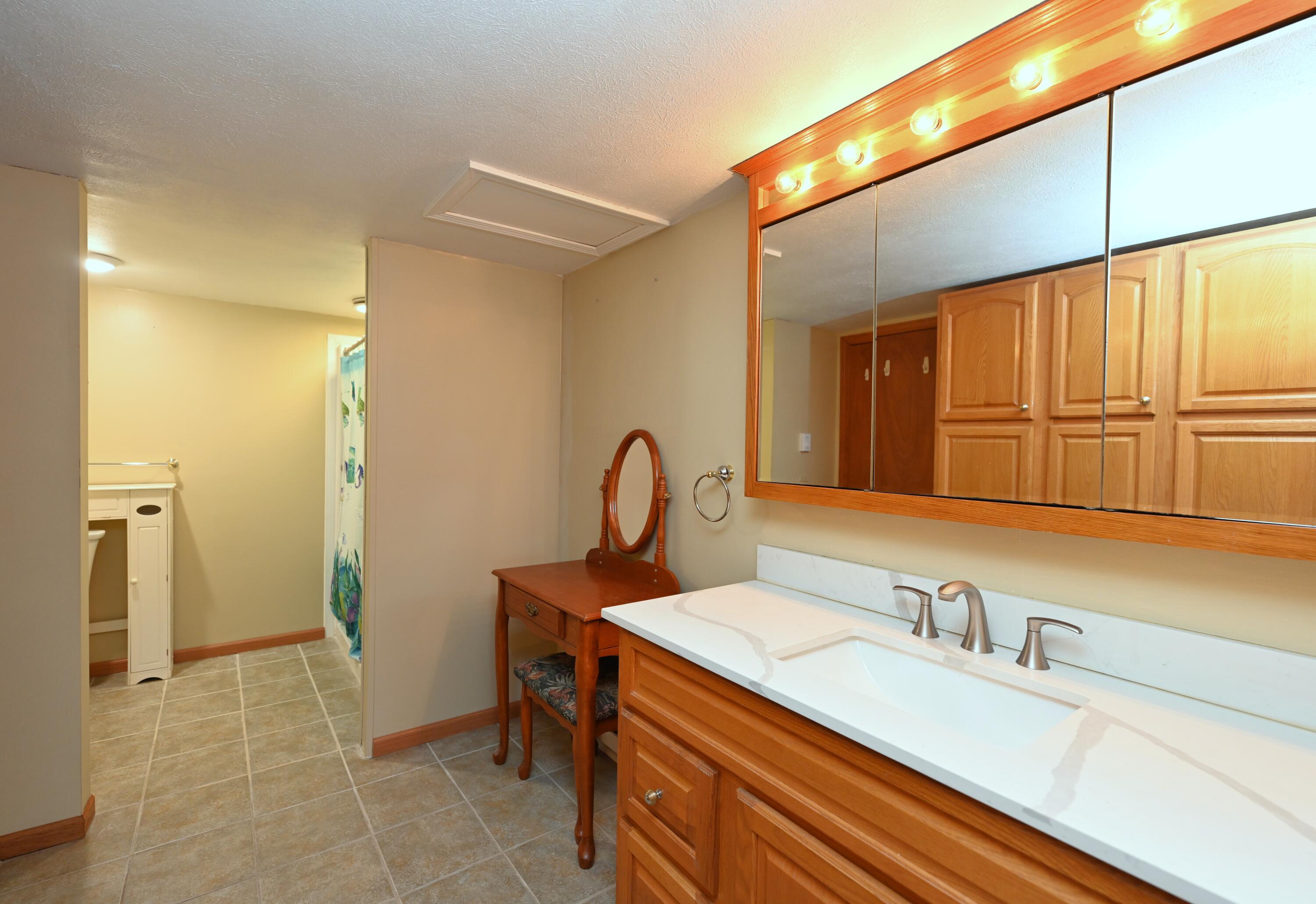 1199 N Main Street, Kewanna, IN 46939; Image #34