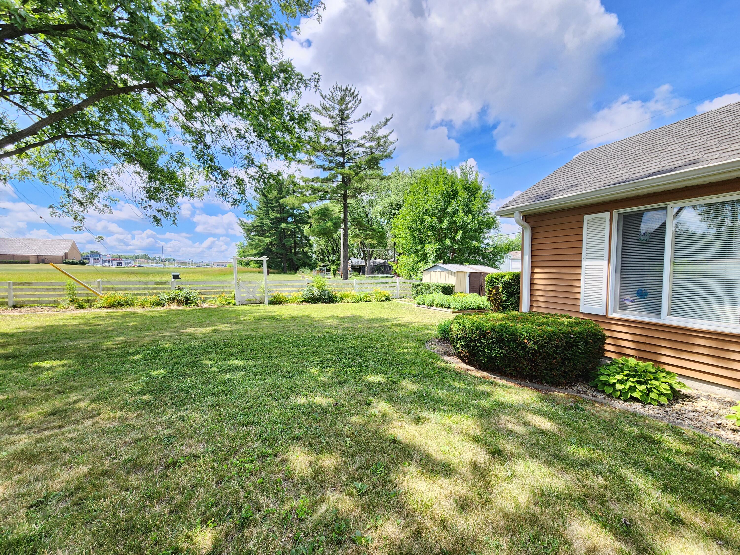 2933 79th Place W, Merrillville, IN 46410; Image #40