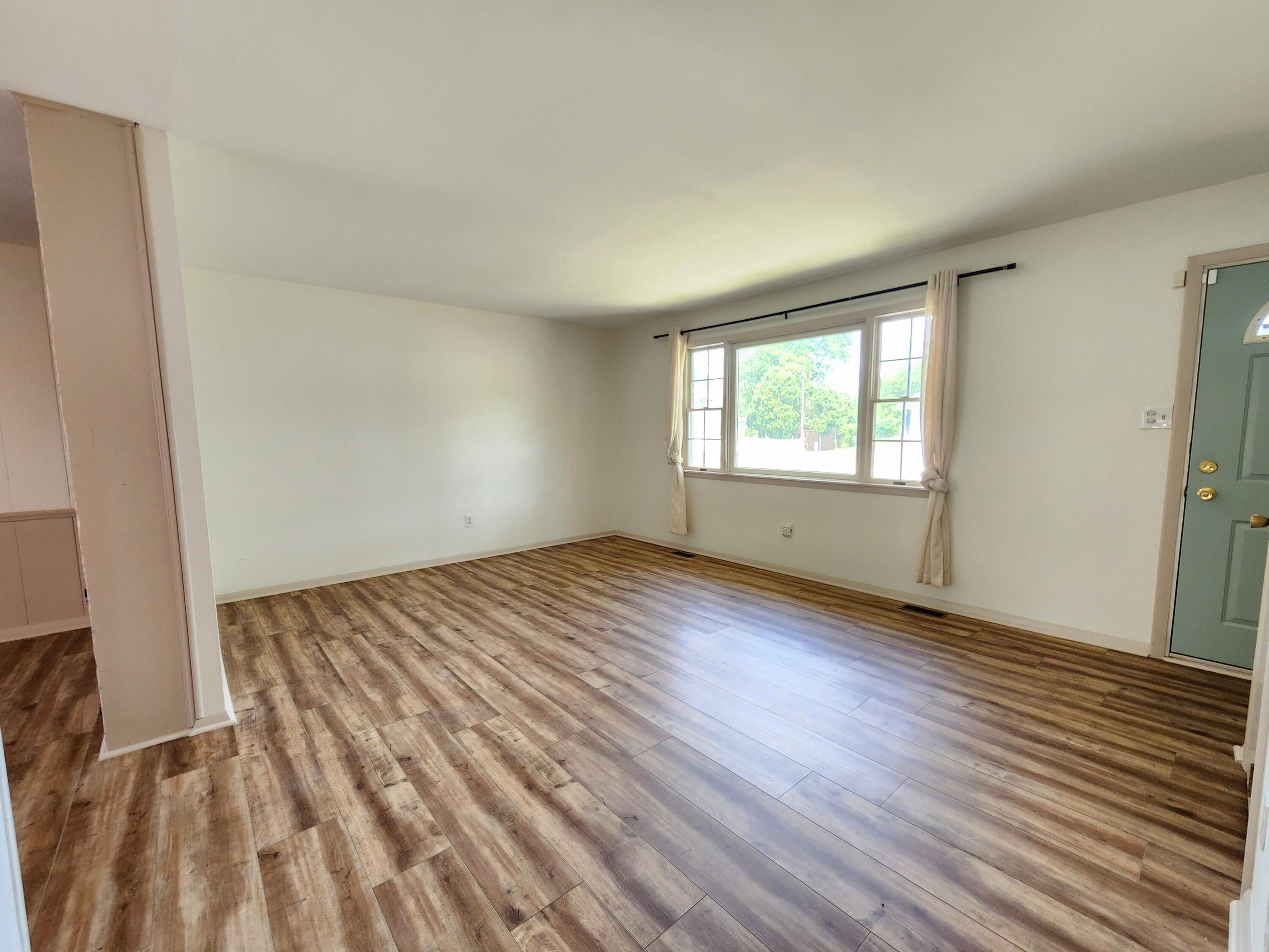 2933 79th Place W, Merrillville, IN 46410; Image #5