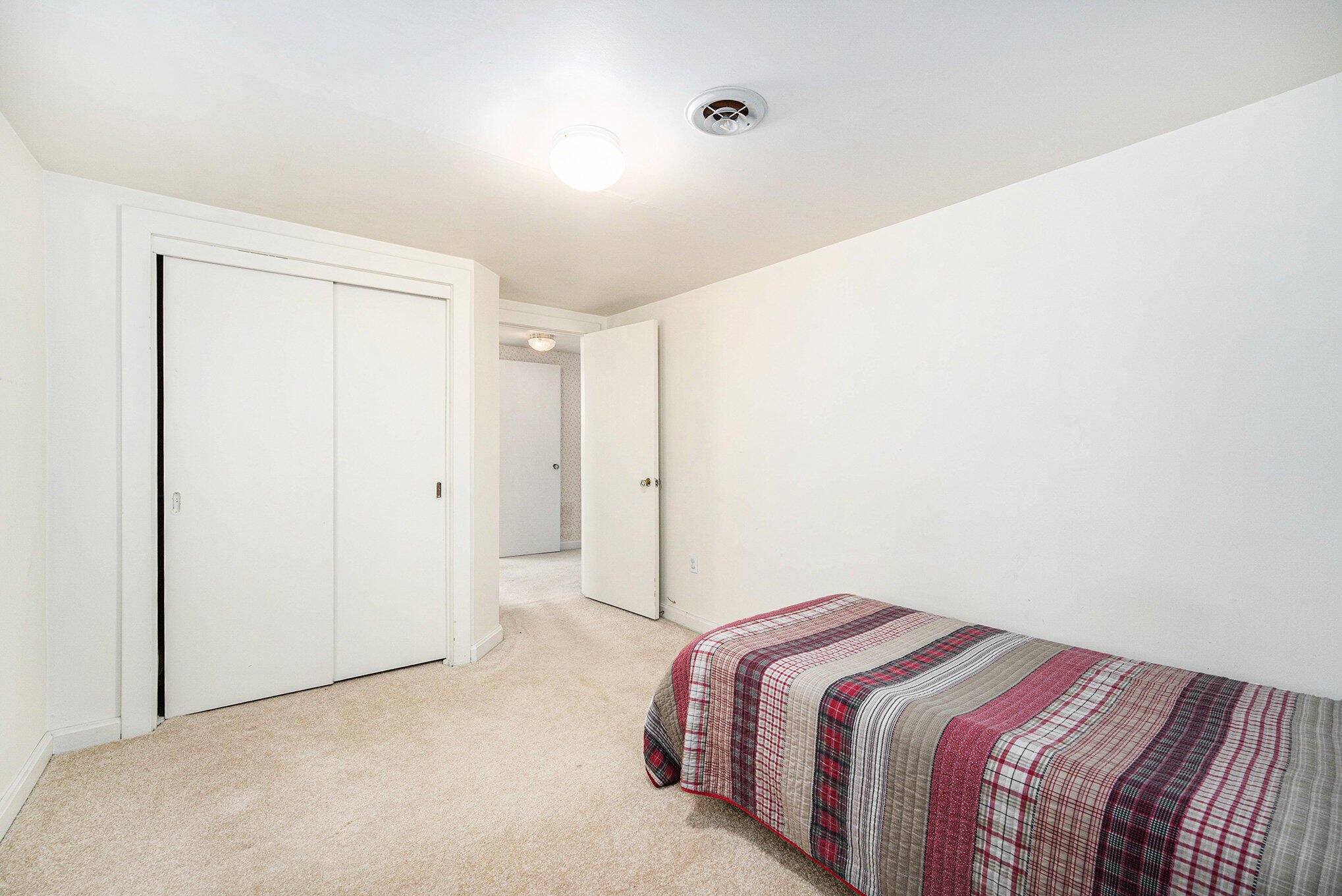 194 Joliet Road, Valparaiso, IN 46385; Image #22