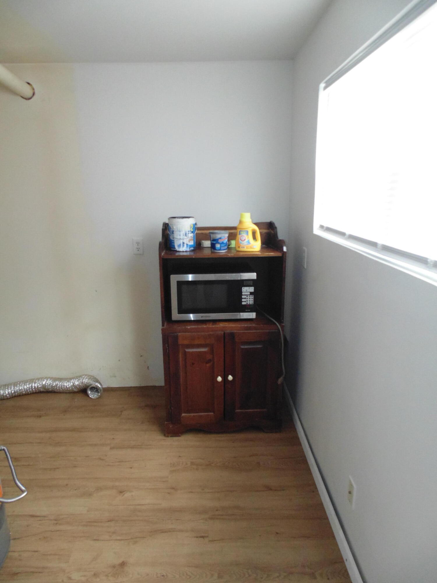 3406 E 37th Avenue, Lake Station, IN 46405; Image #11