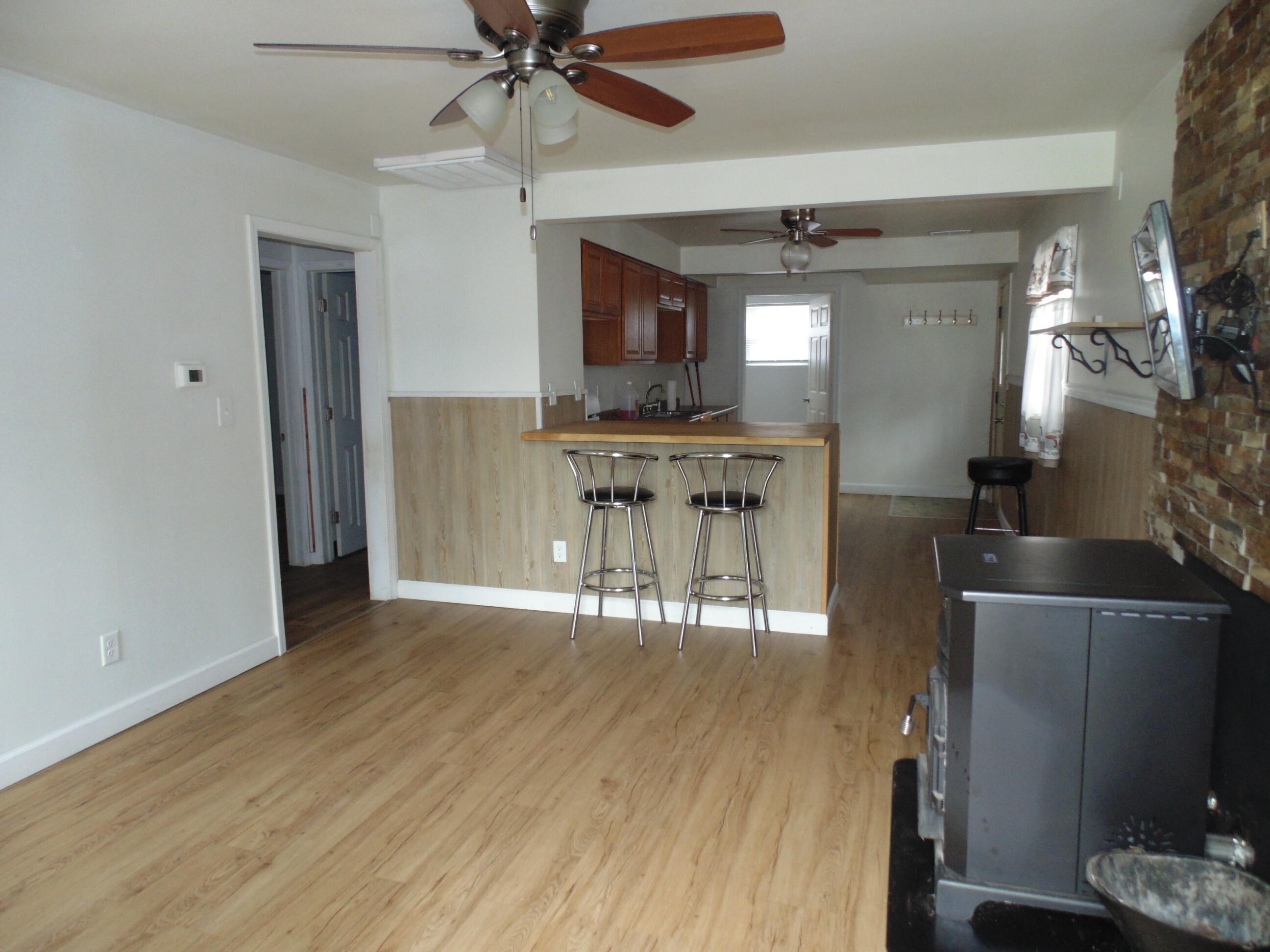 3406 E 37th Avenue, Lake Station, IN 46405; Image #2