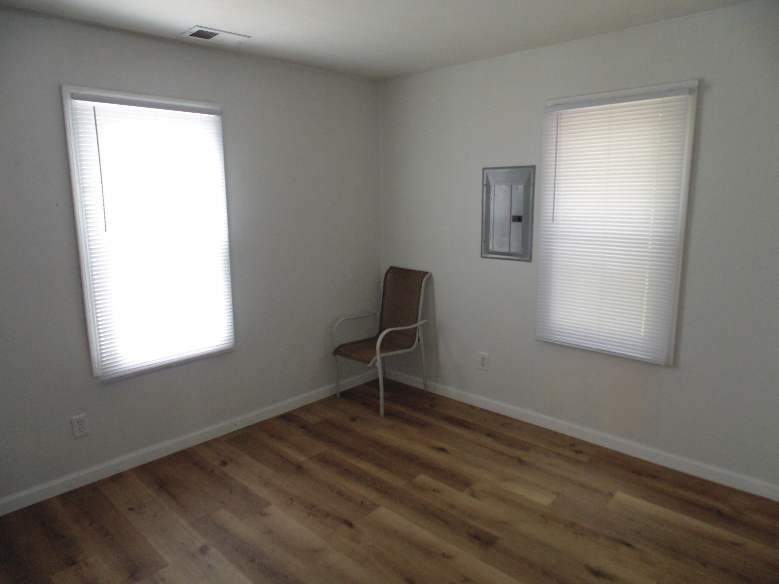 3406 E 37th Avenue, Lake Station, IN 46405; Image #7