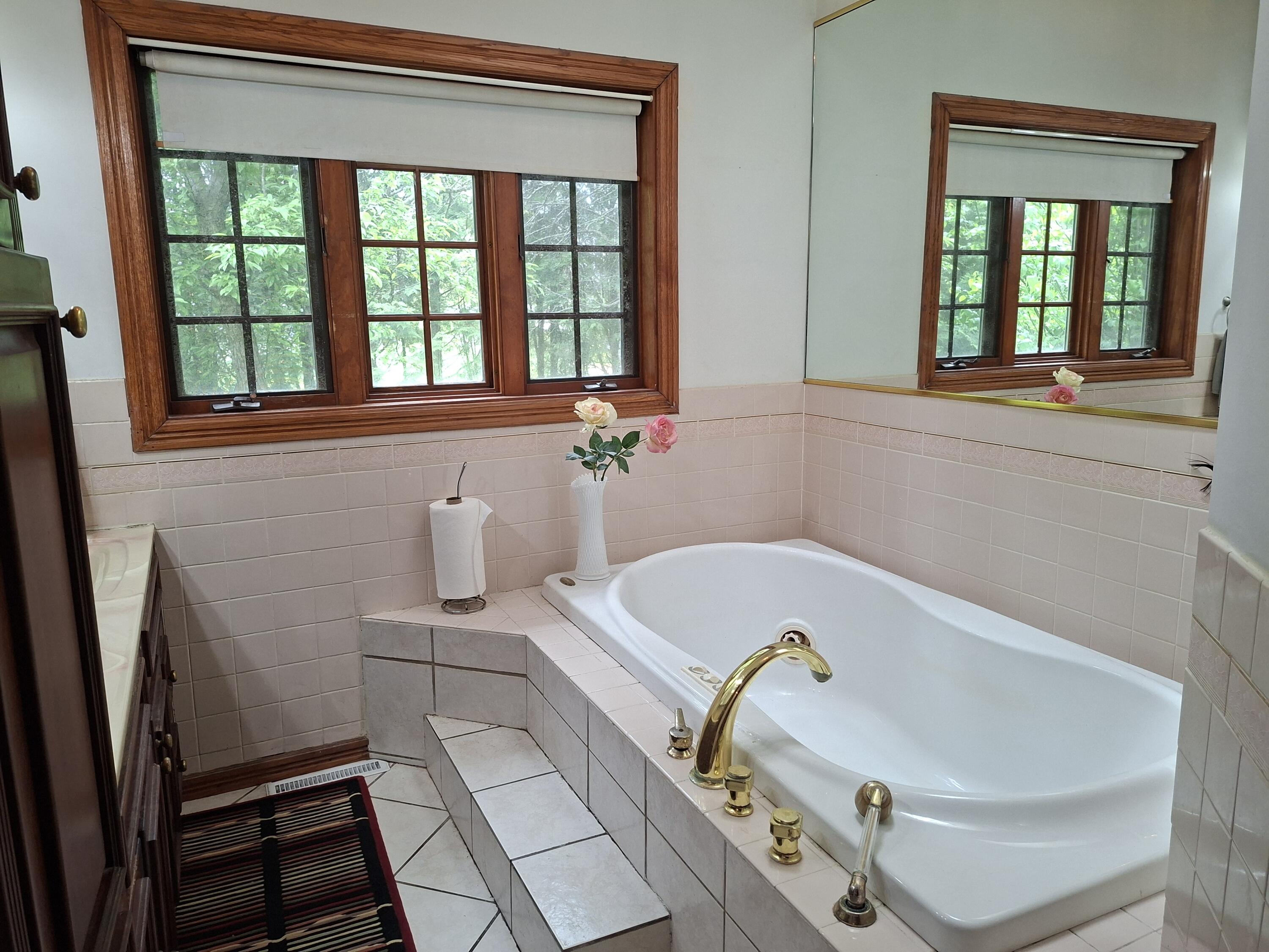 643 N 50 W, Valparaiso, IN 46385; Image #110