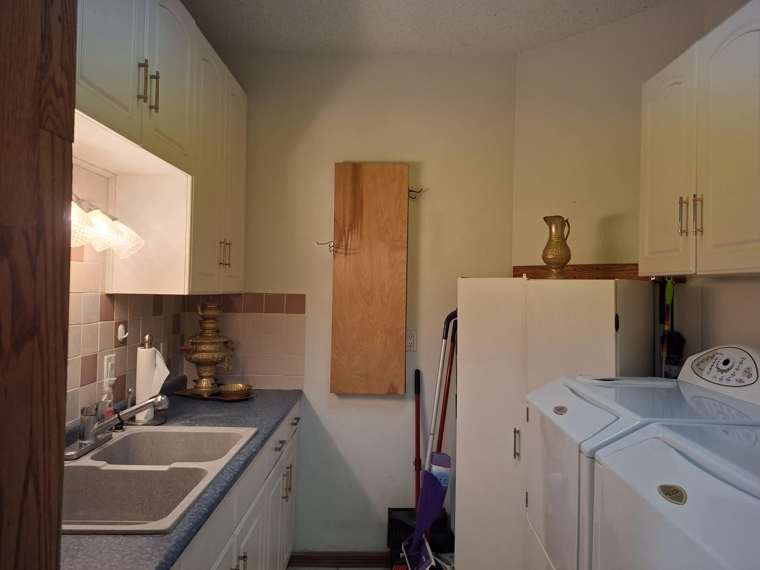 643 N 50 W, Valparaiso, IN 46385; Image #120