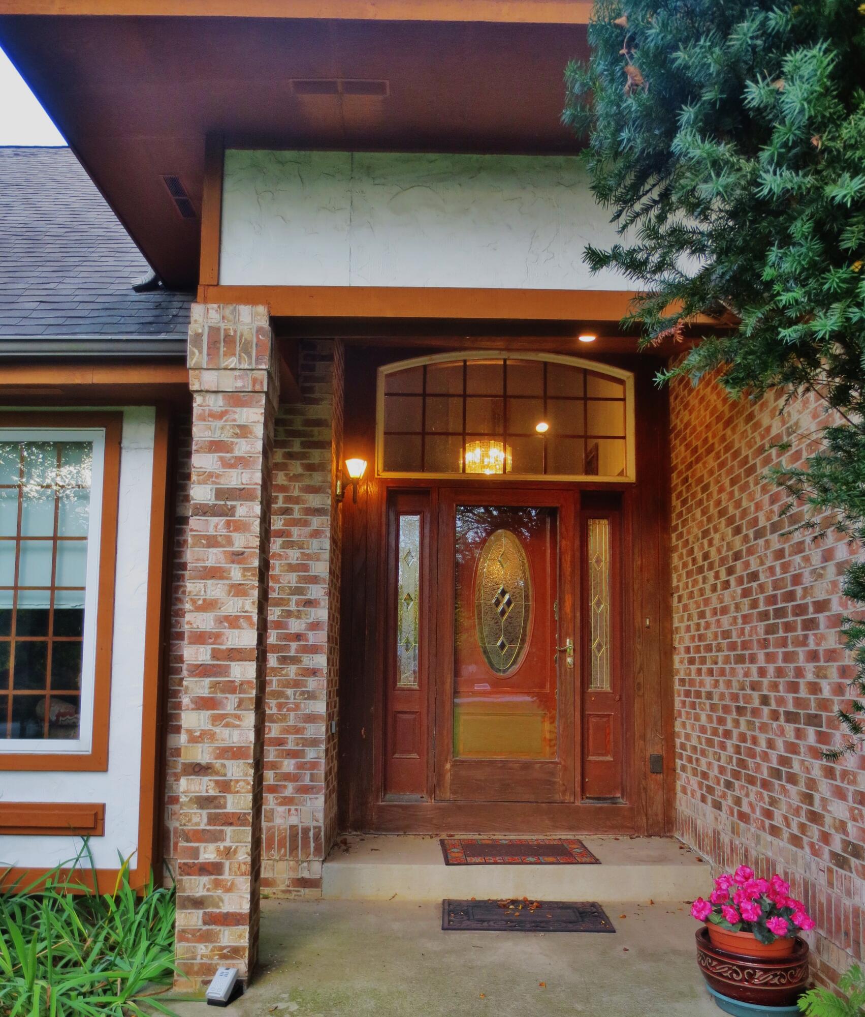 643 N 50 W, Valparaiso, IN 46385; Image #6
