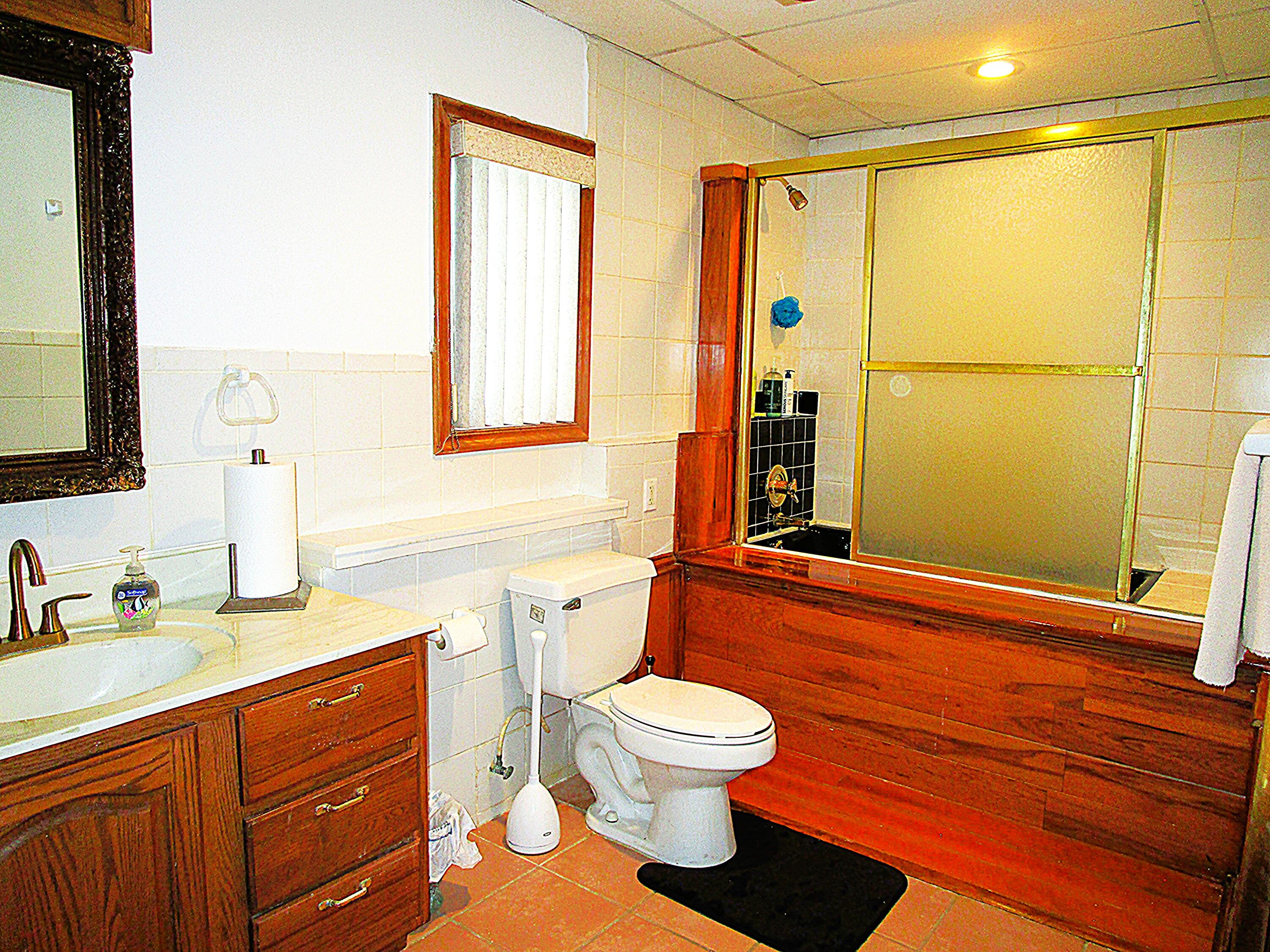 643 N 50 W, Valparaiso, IN 46385; Image #65