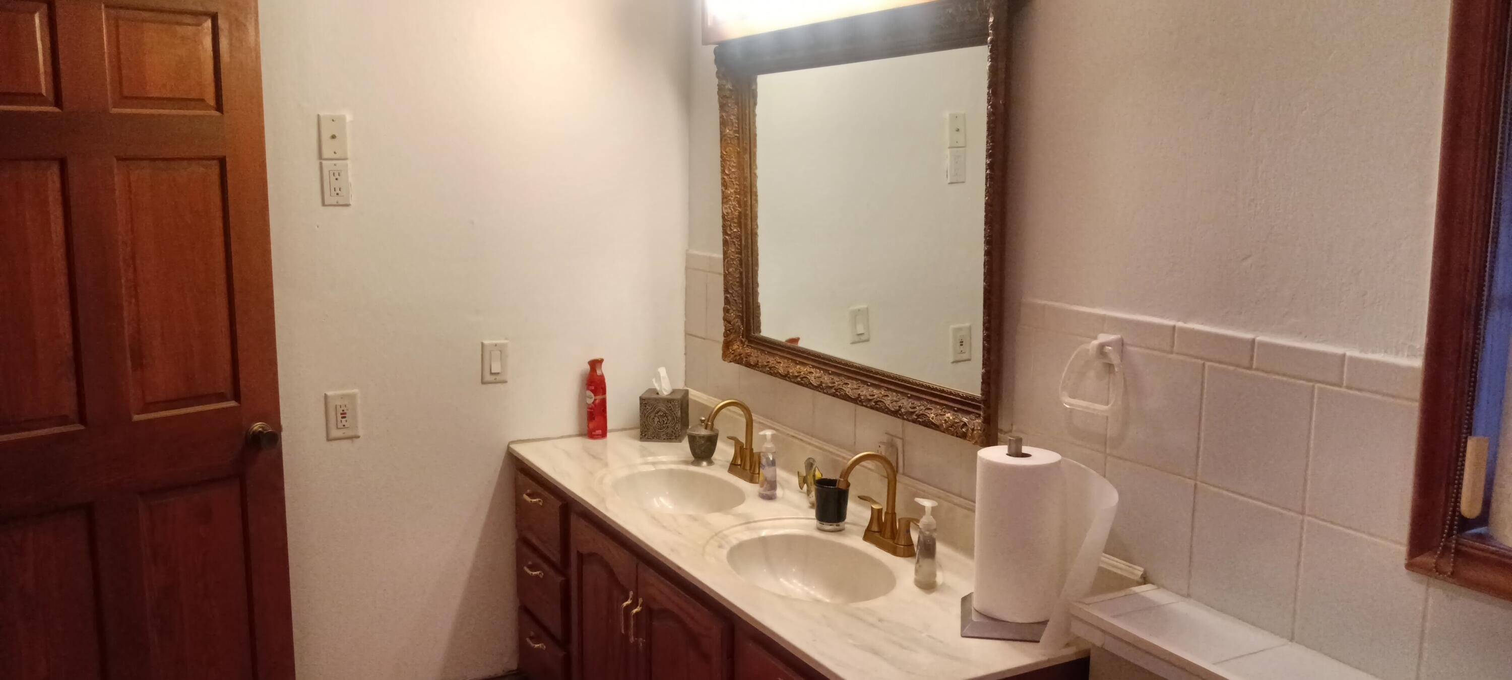 643 N 50 W, Valparaiso, IN 46385; Image #67