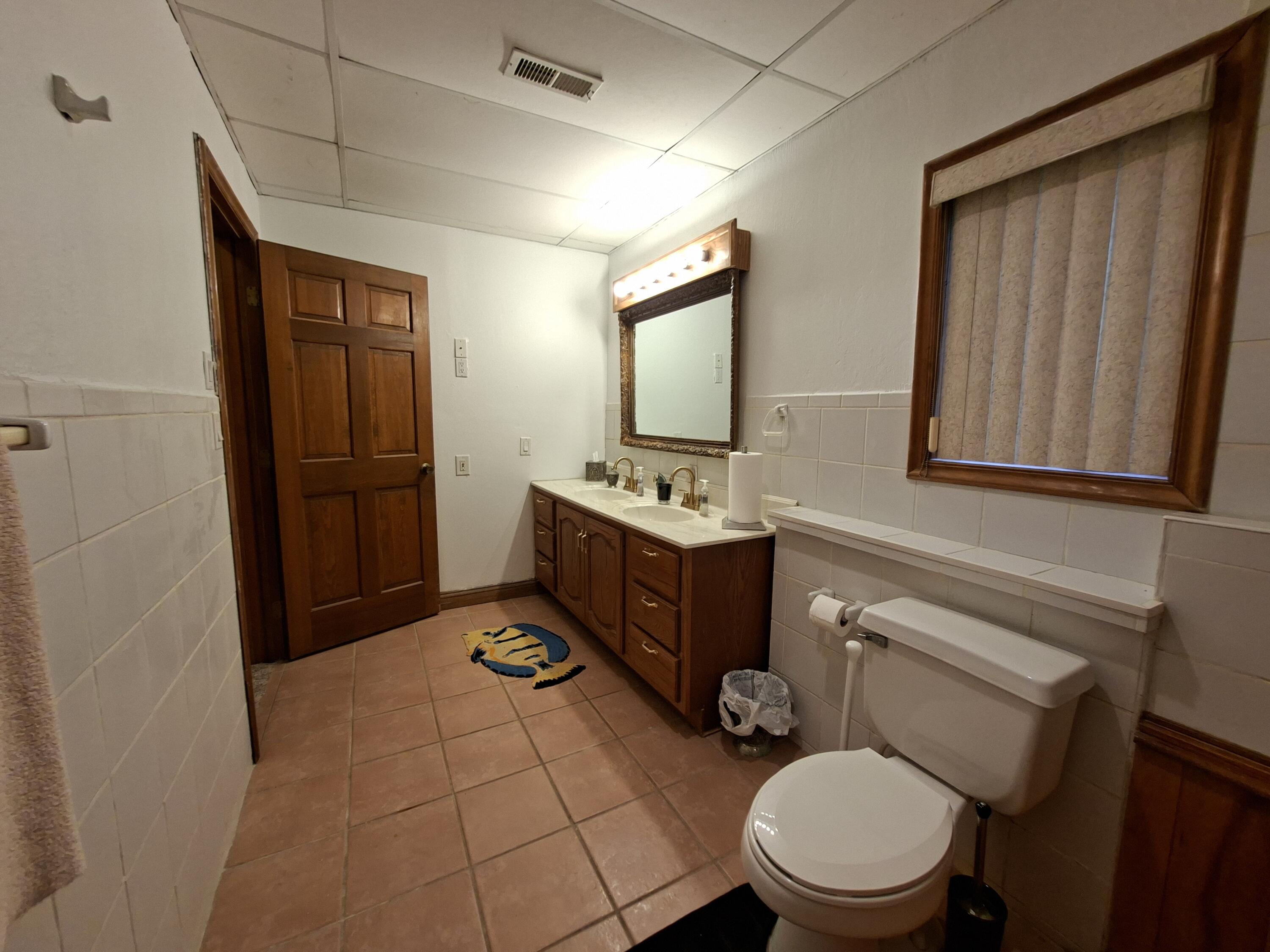 643 N 50 W, Valparaiso, IN 46385; Image #82