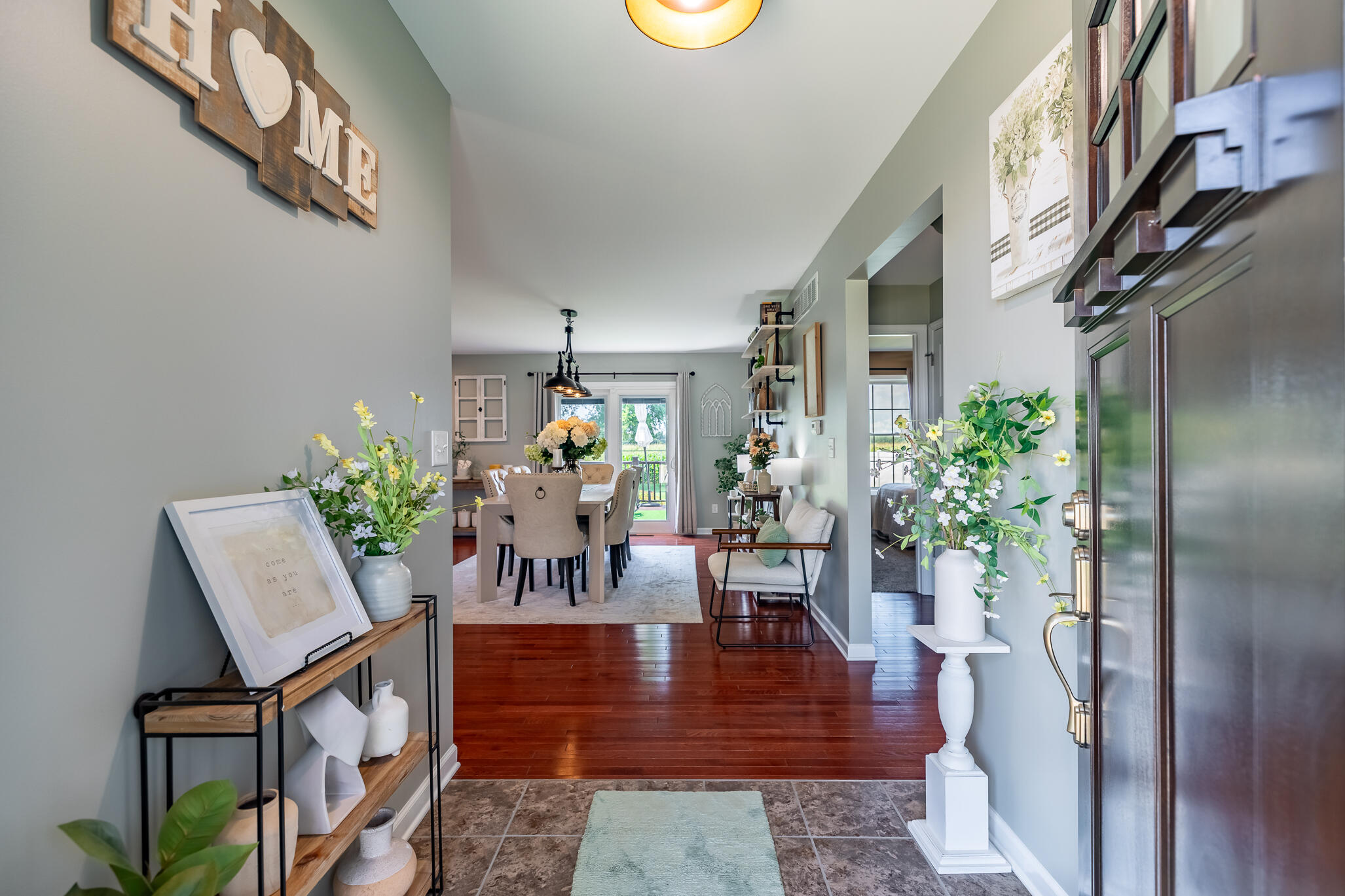 320 Juniper Street NW, DeMotte, IN 46310; Image #5