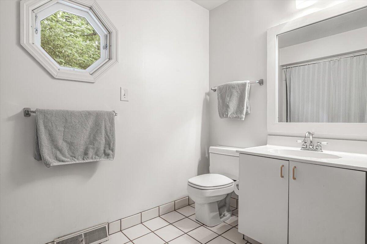 110 Arndt Street, Michigan City, IN 46360; Image #29