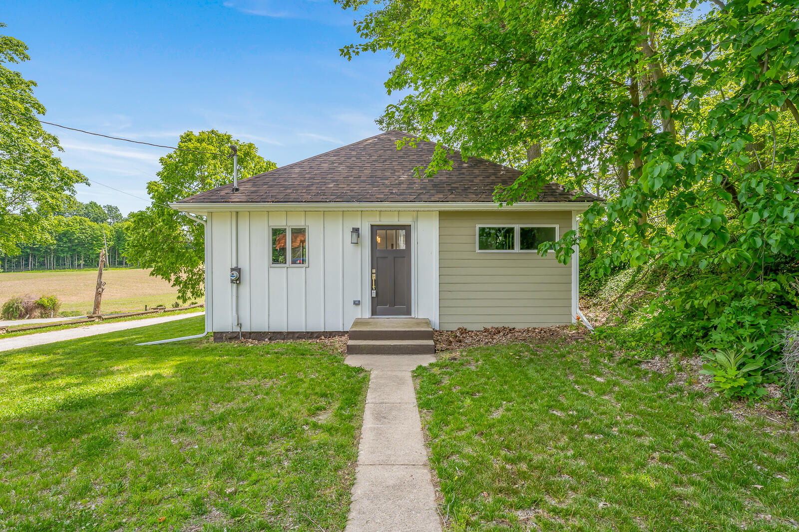 7014 N Bungalow Drive, New Carlisle, IN 46552; Image #12