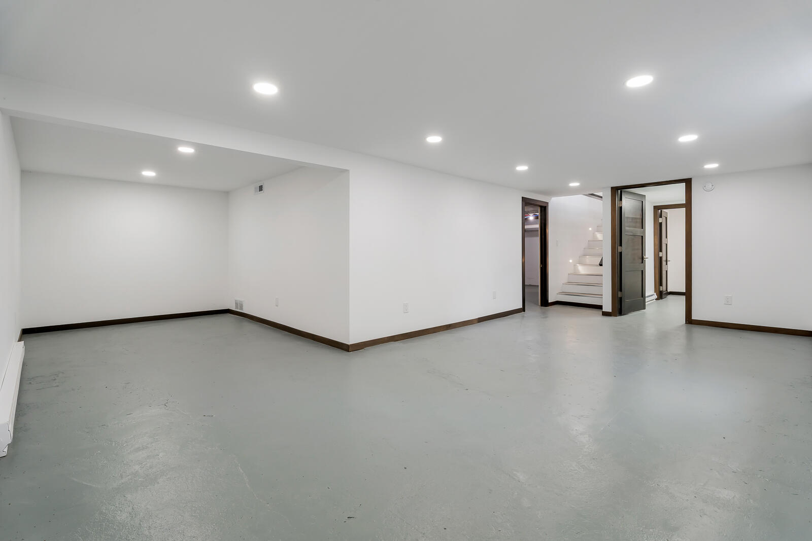 7014 N Bungalow Drive, New Carlisle, IN 46552; Image #61