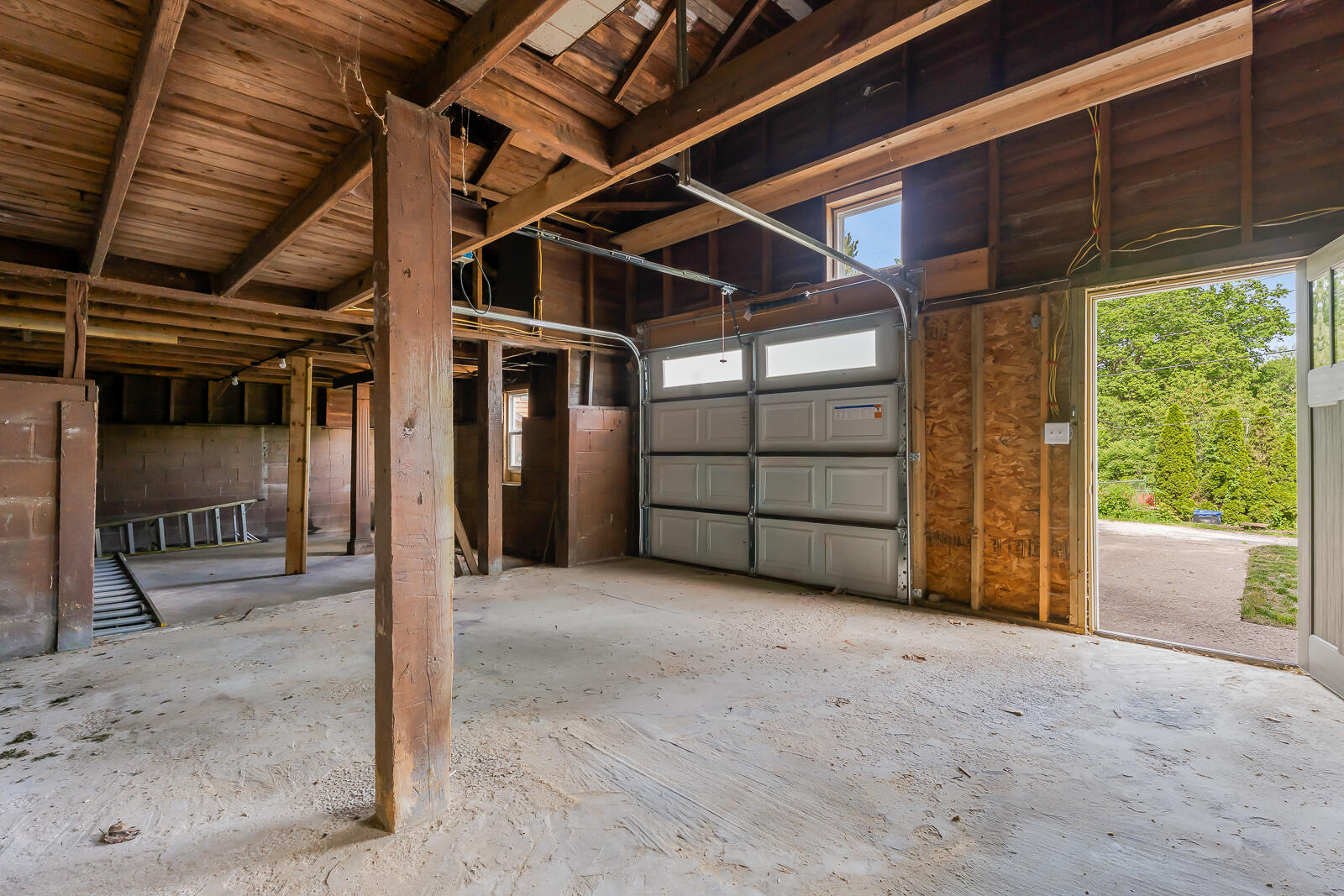 7014 N Bungalow Drive, New Carlisle, IN 46552; Image #69