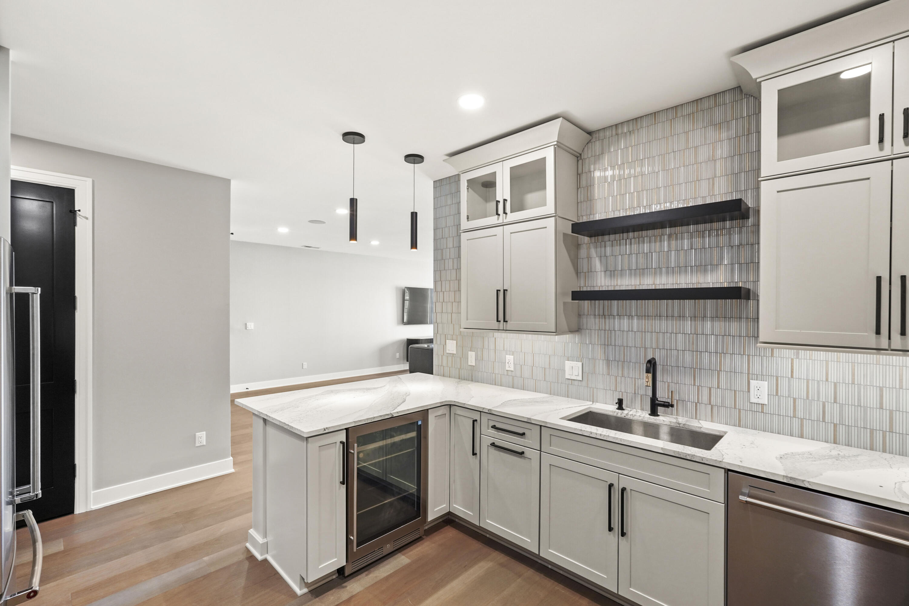 10261 Calumet Avenue, Dyer, IN #205, 46311; Image #14