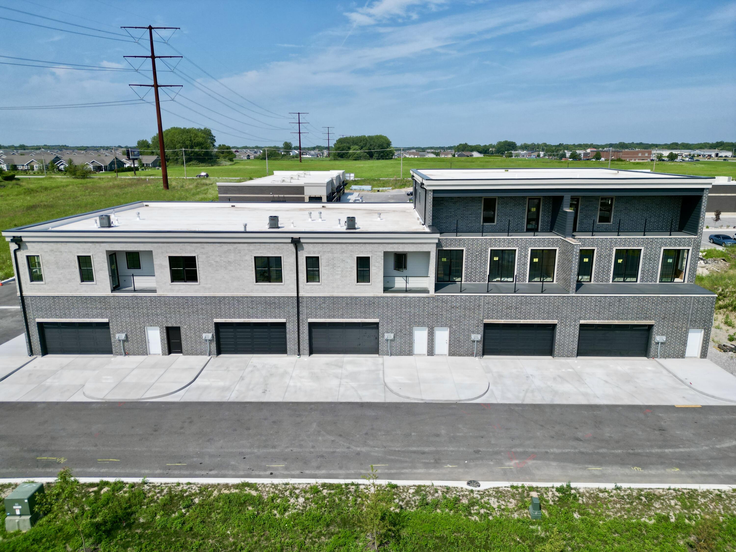 10261 Calumet Avenue, Dyer, IN #205, 46311; Image #4