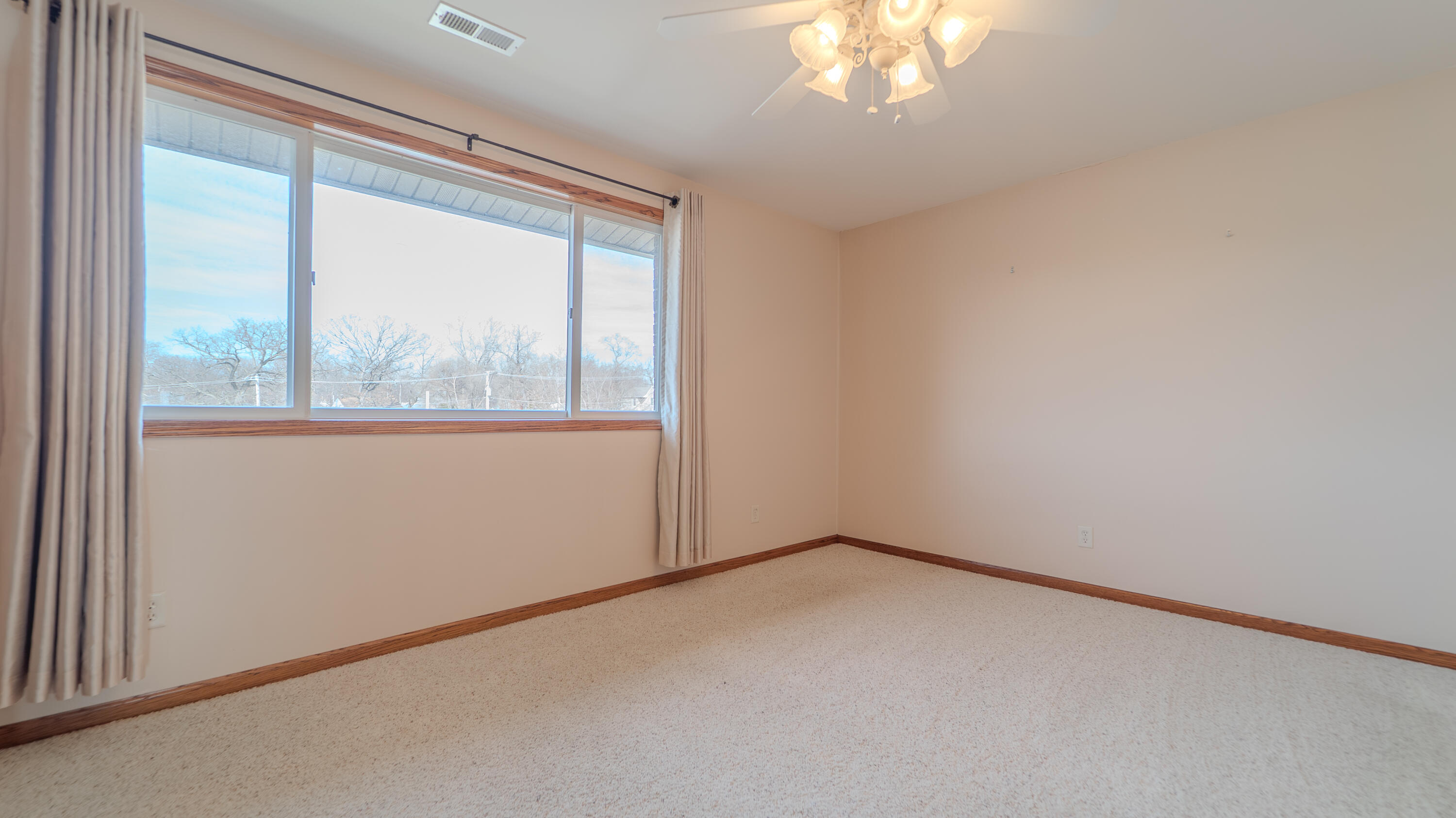 8121 Lakeshore Drive, Cedar Lake, IN #6, 46303; Image #31