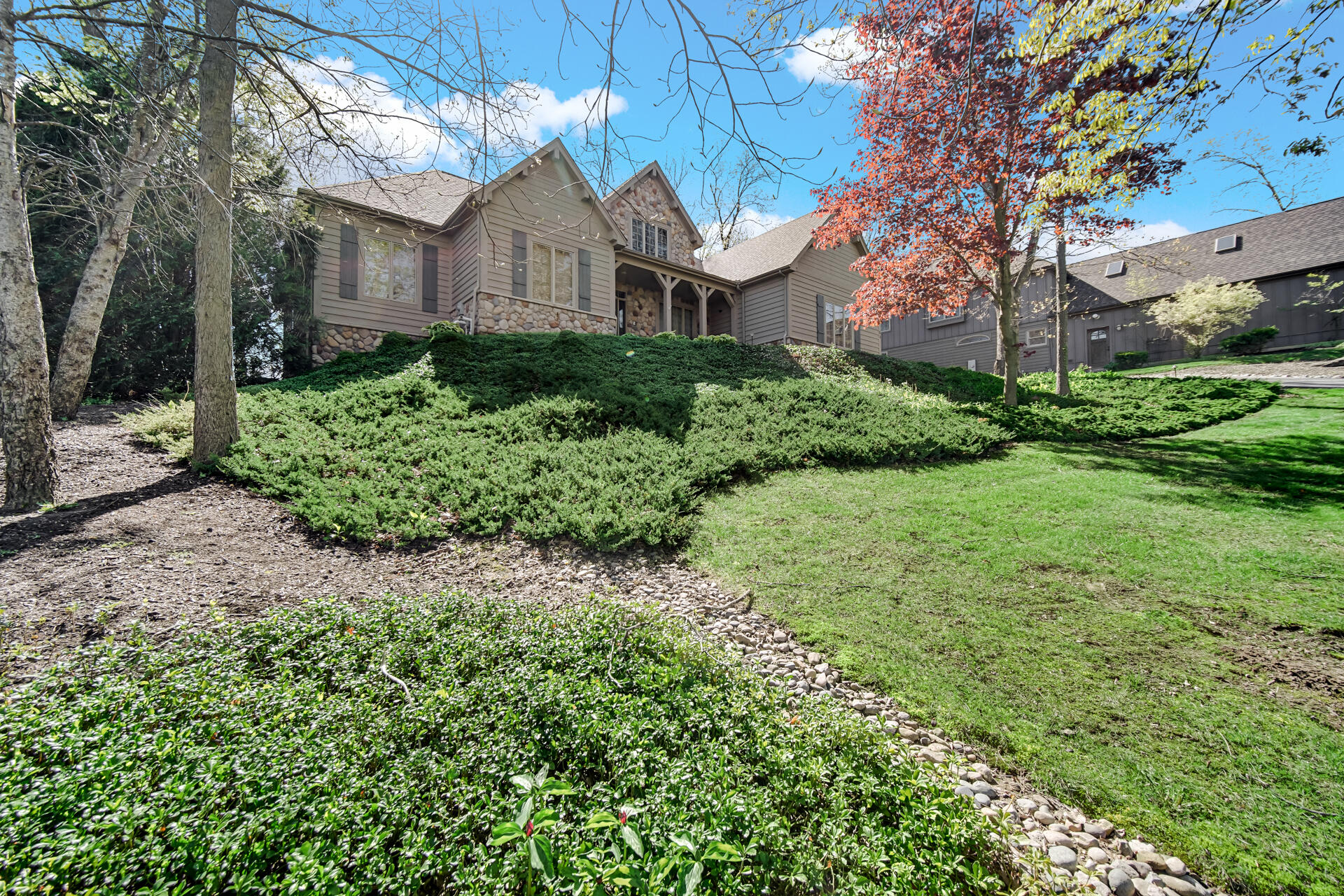 53 Braemar Drive, Valparaiso, IN 46385; Image #2