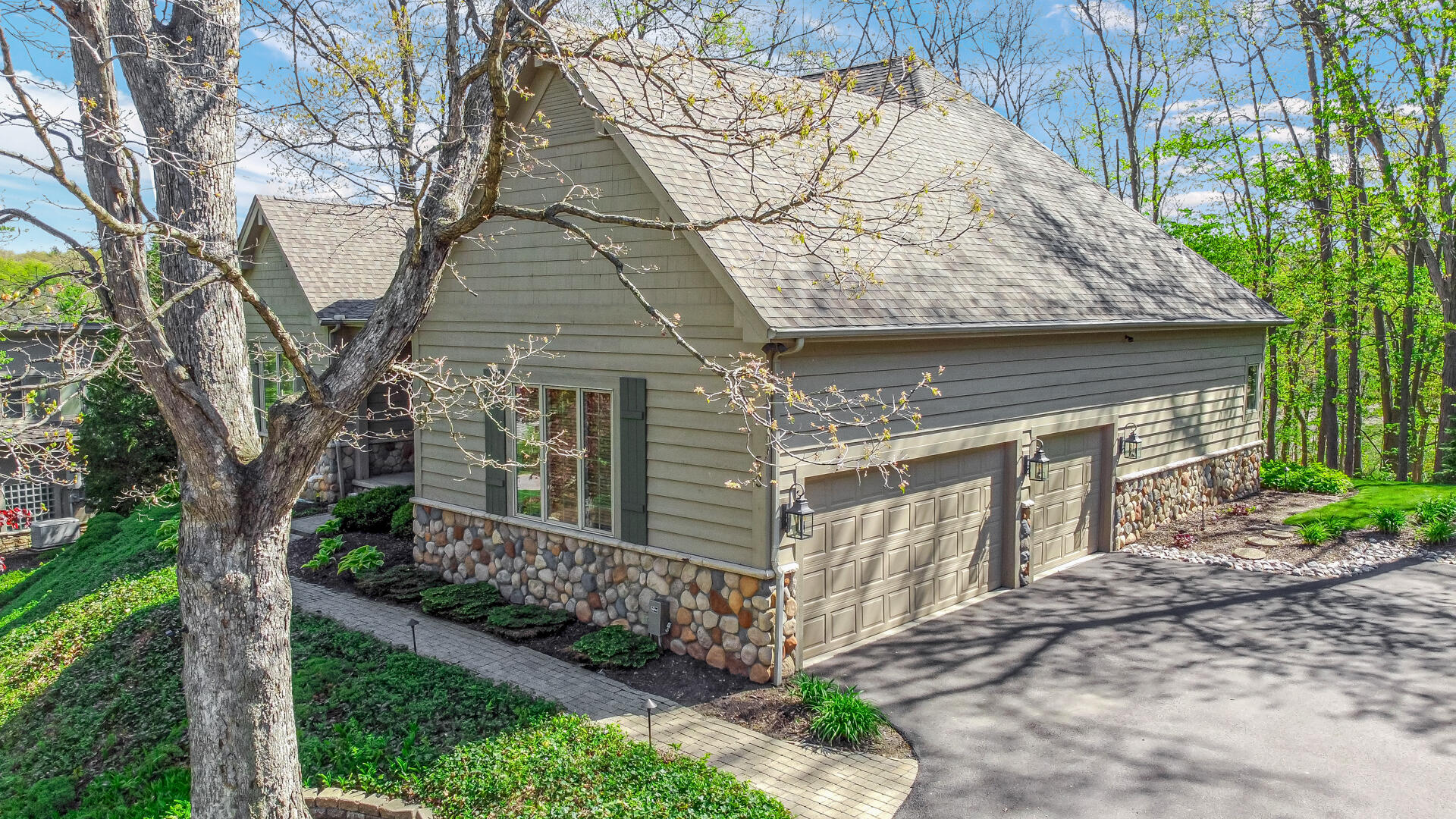 53 Braemar Drive, Valparaiso, IN 46385; Image #46