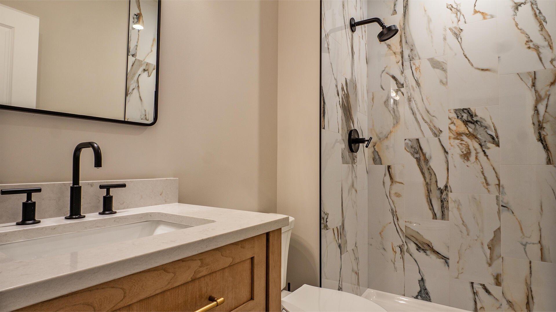 1753 Trailbrook Drive, Valparaiso, IN 46385; Image #7