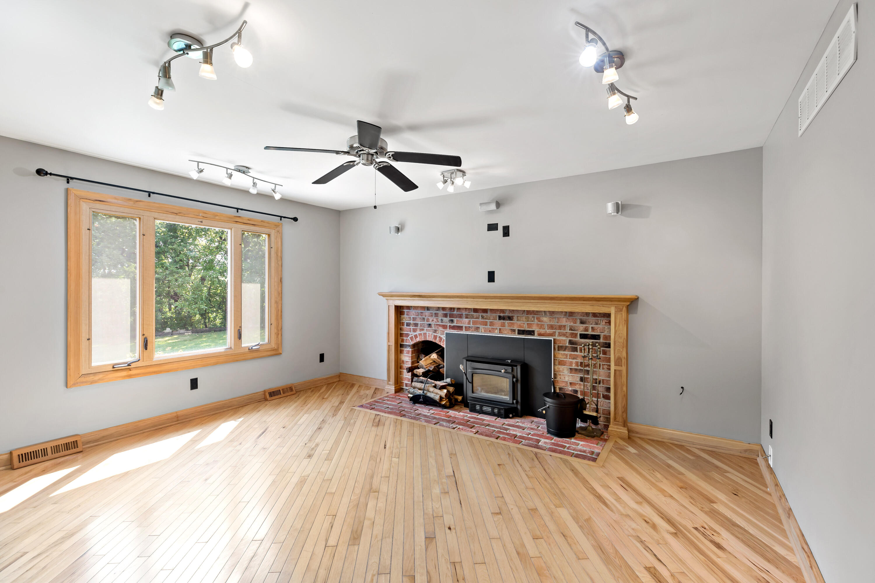 5496 W 107th Court, Crown Point, IN 46307; Image #14