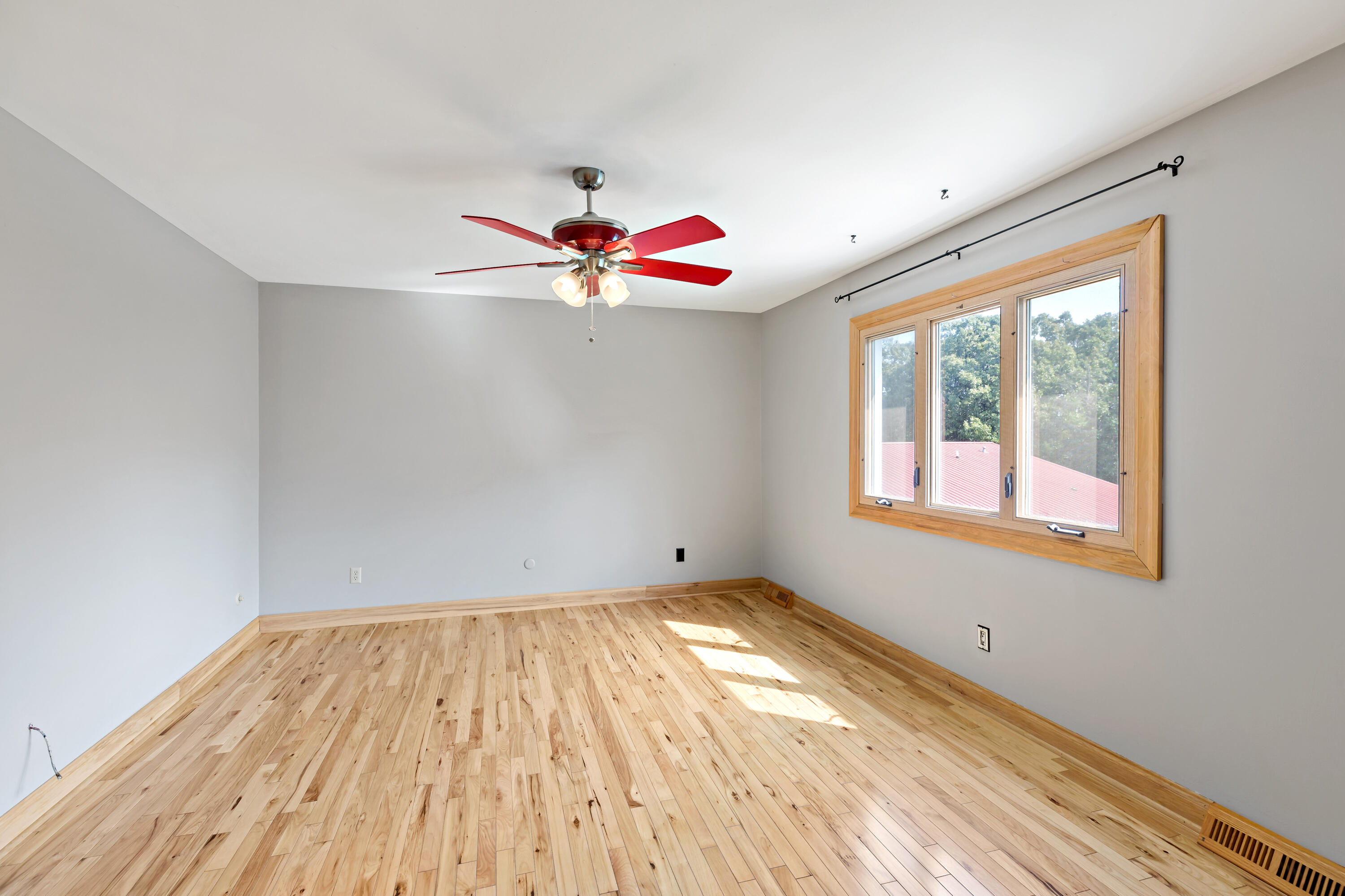 5496 W 107th Court, Crown Point, IN 46307; Image #18
