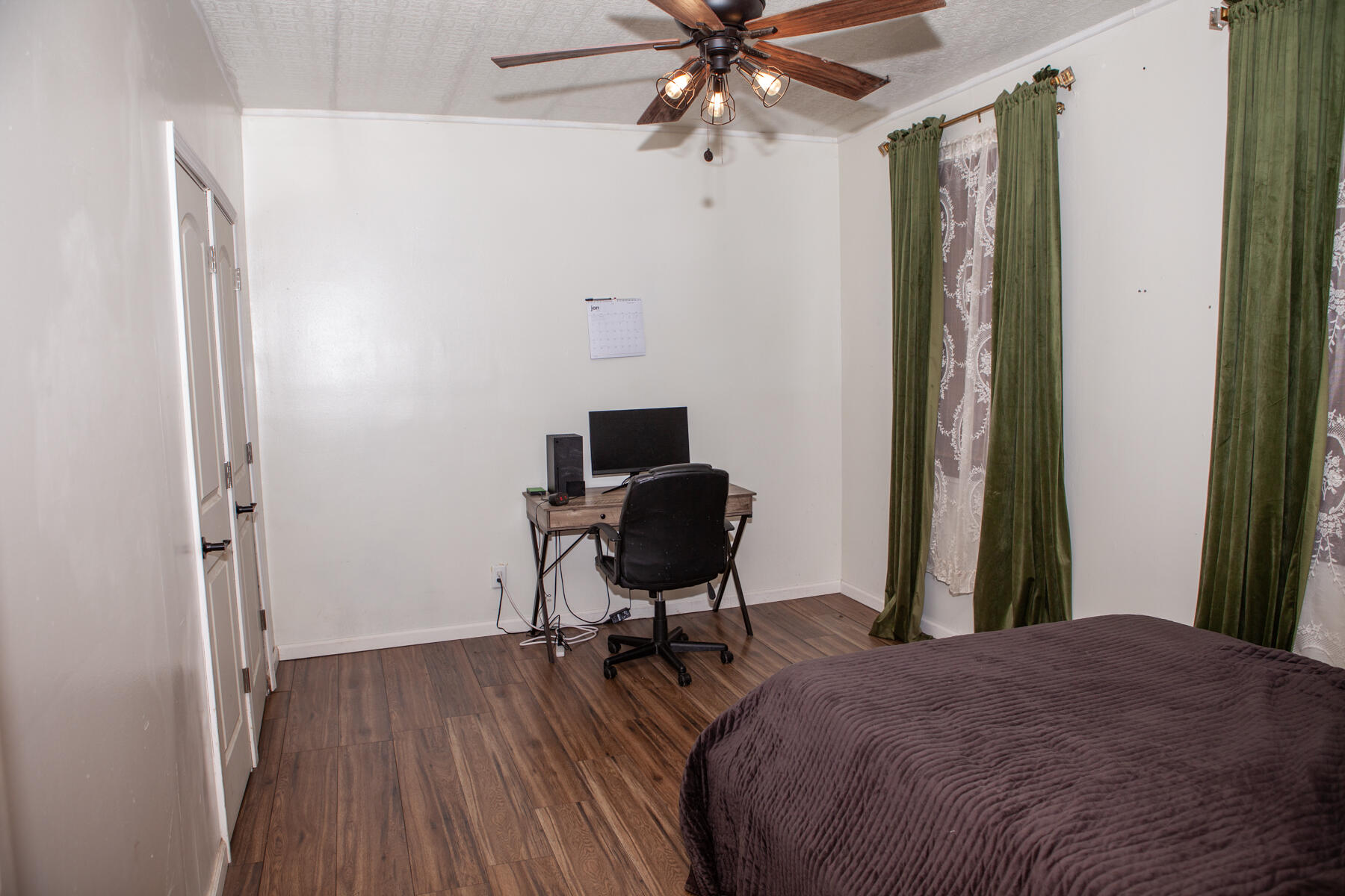 354 W 550 S, Boone Grove, IN 46302; Image #14