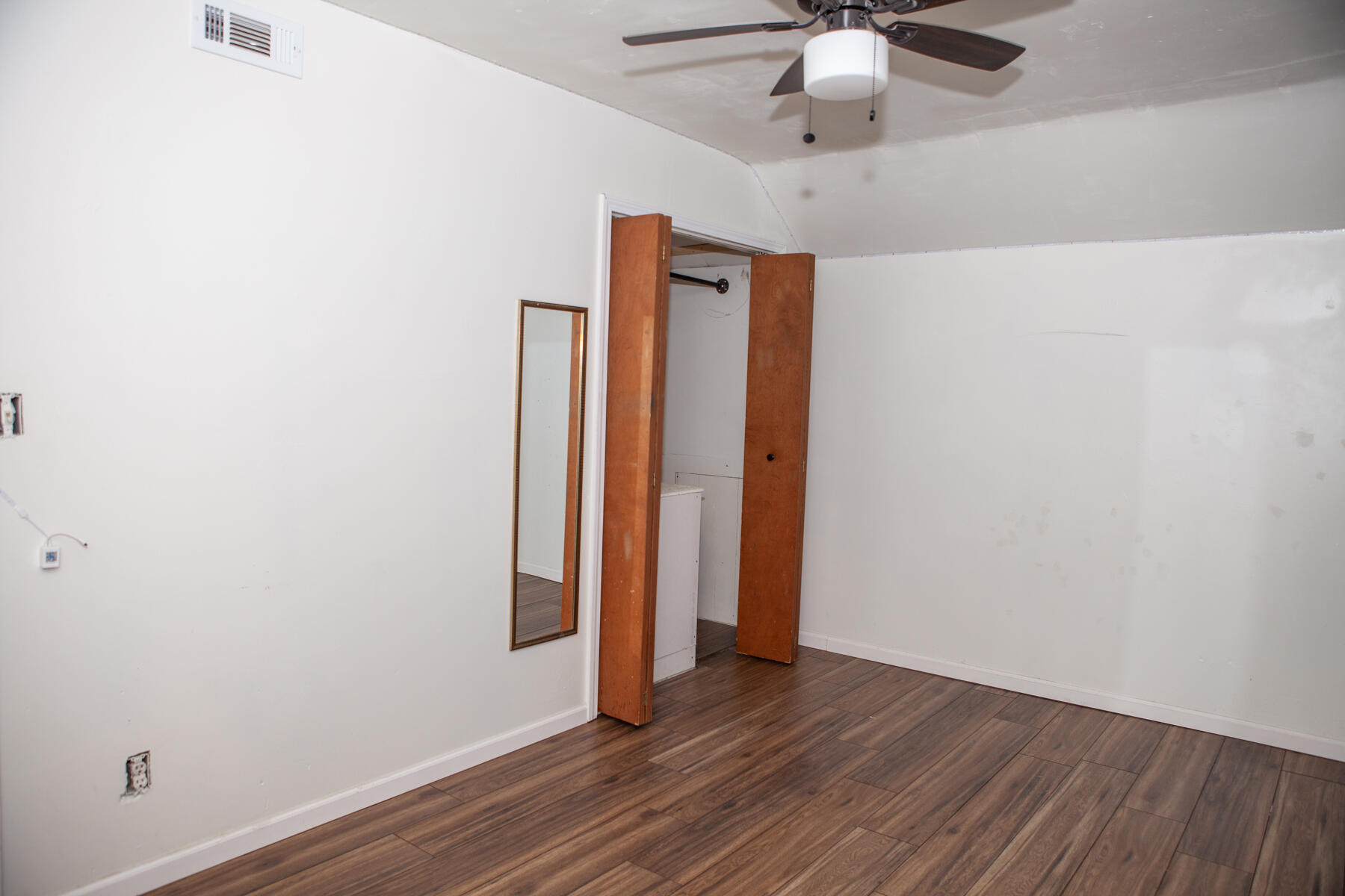 354 W 550 S, Boone Grove, IN 46302; Image #22