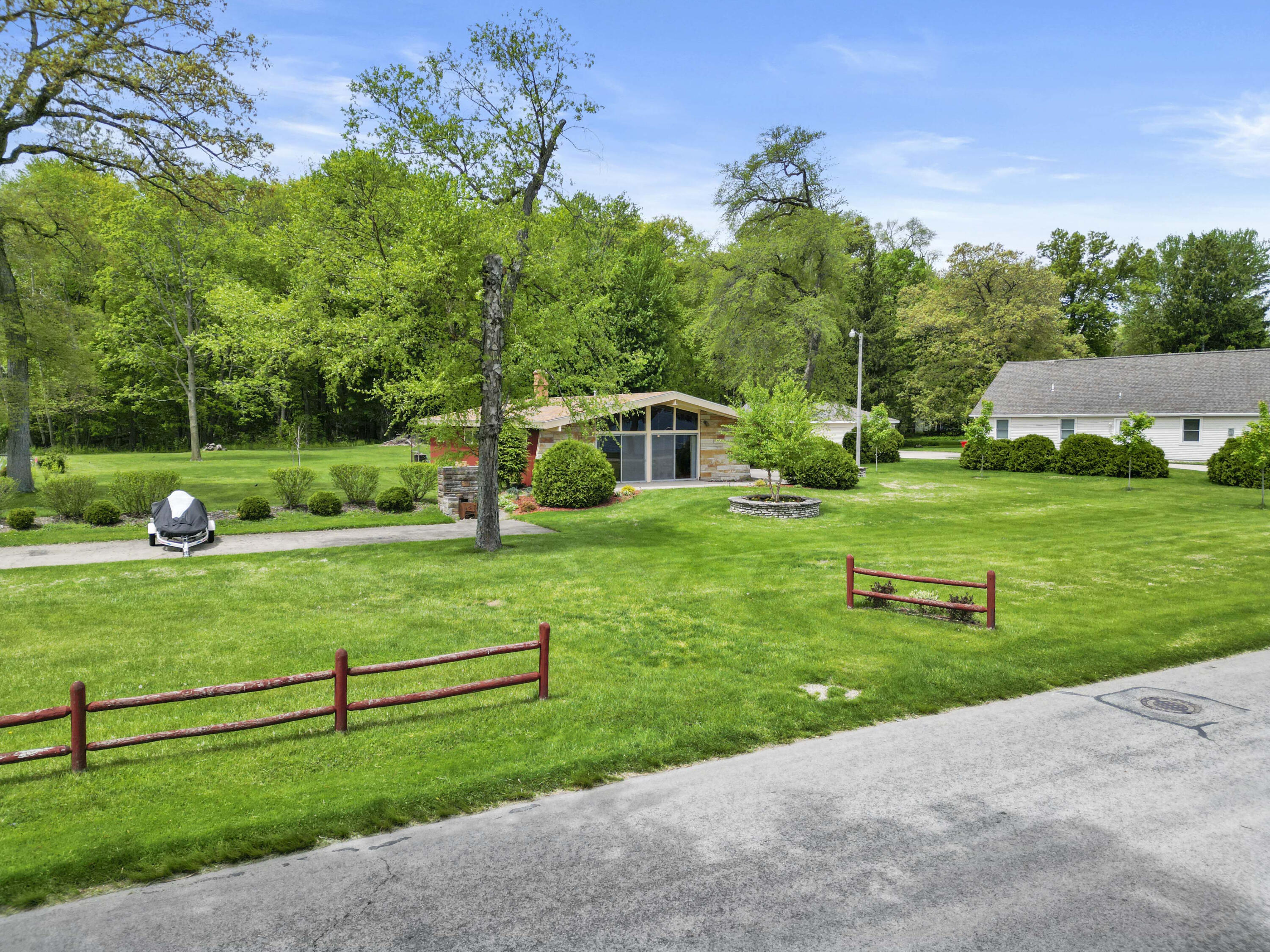 5100 S County Rd 210, Knox, IN 46534; Image #25