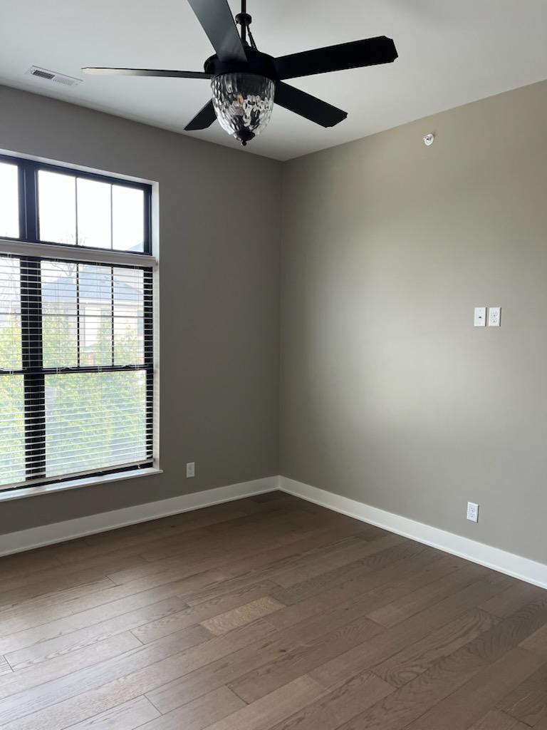 208 N Campbell Street, Valparaiso, IN ##202, 46385; Image #17