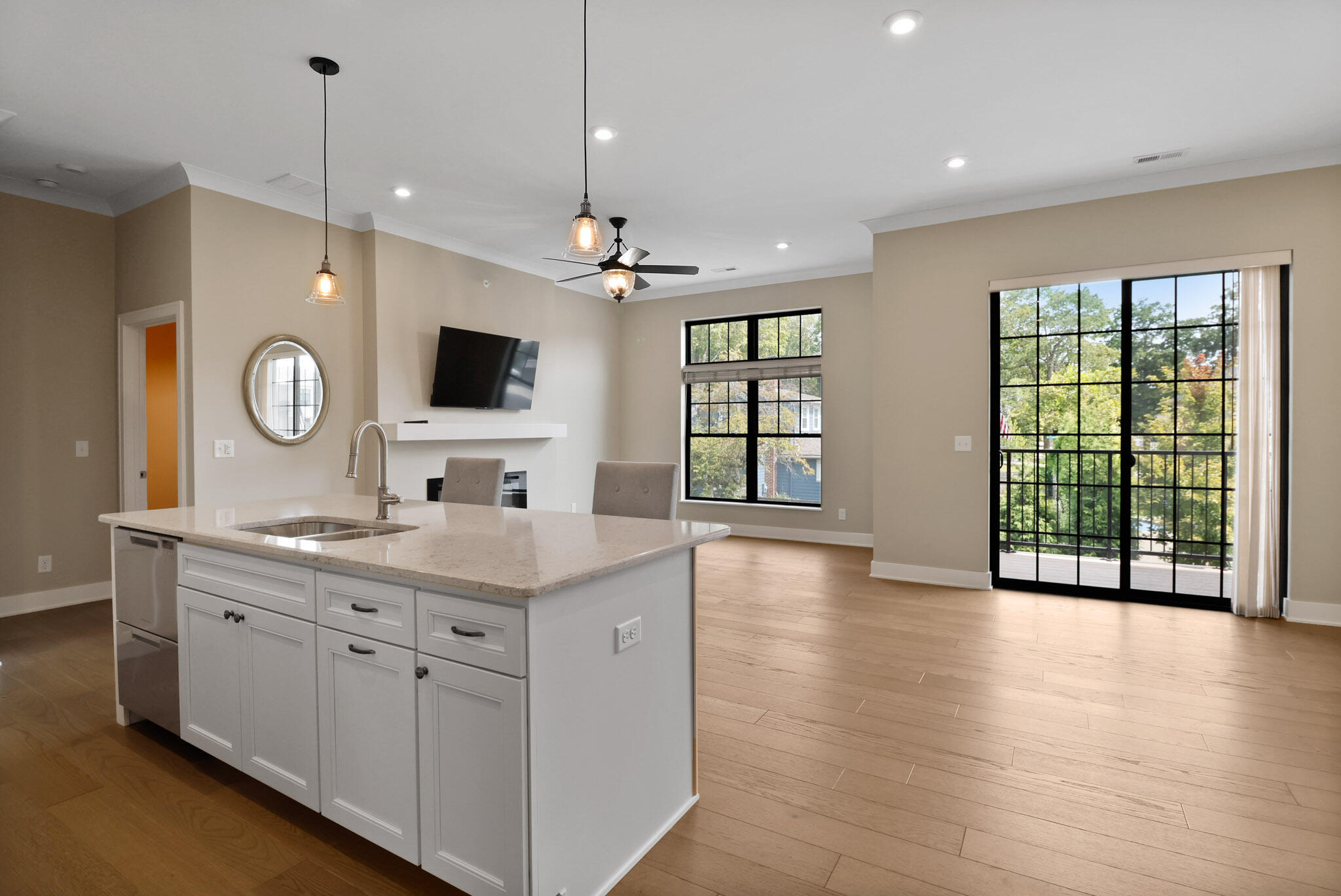 208 N Campbell Street, Valparaiso, IN ##202, 46385; Image #4