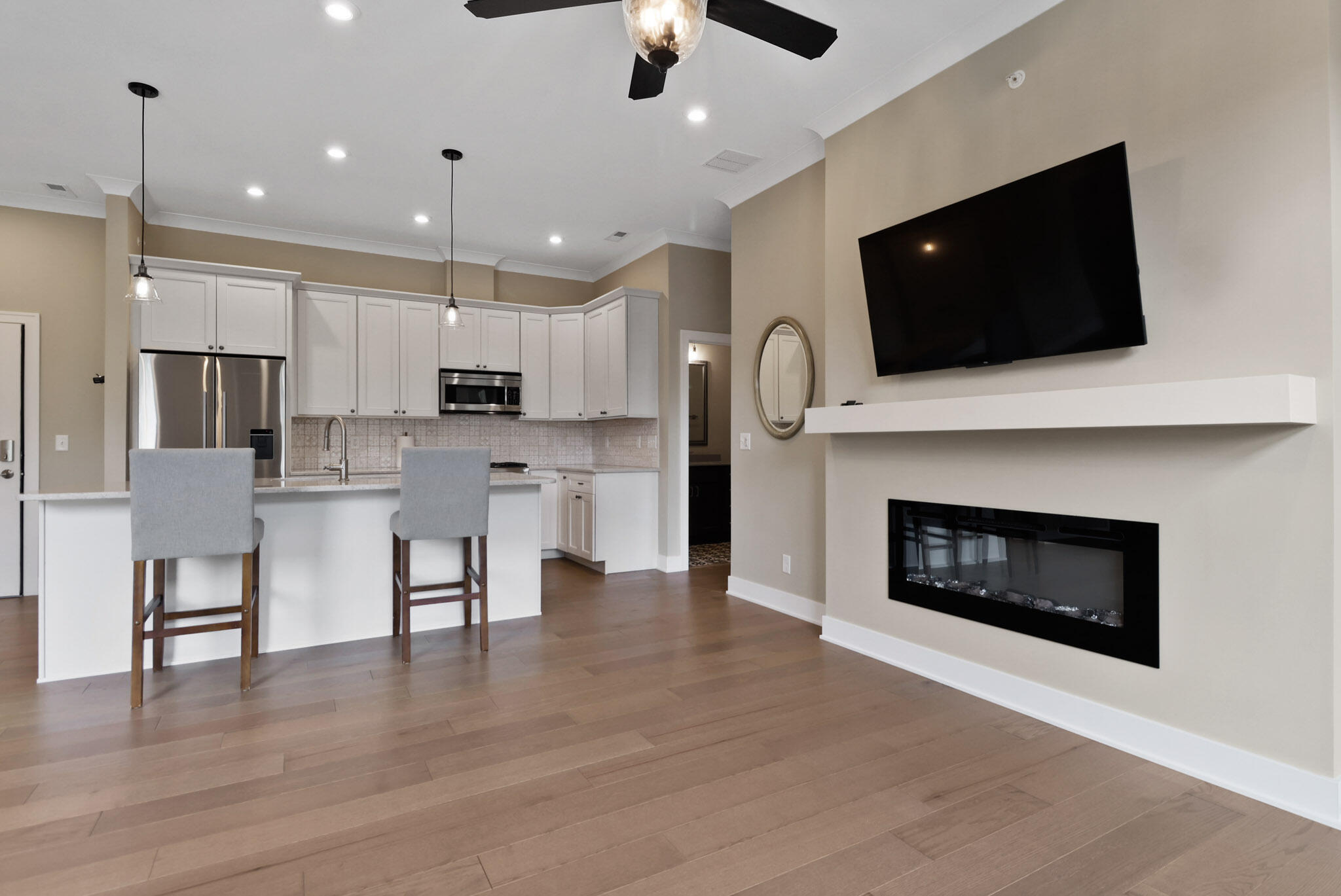 208 N Campbell Street, Valparaiso, IN ##202, 46385; Image #6