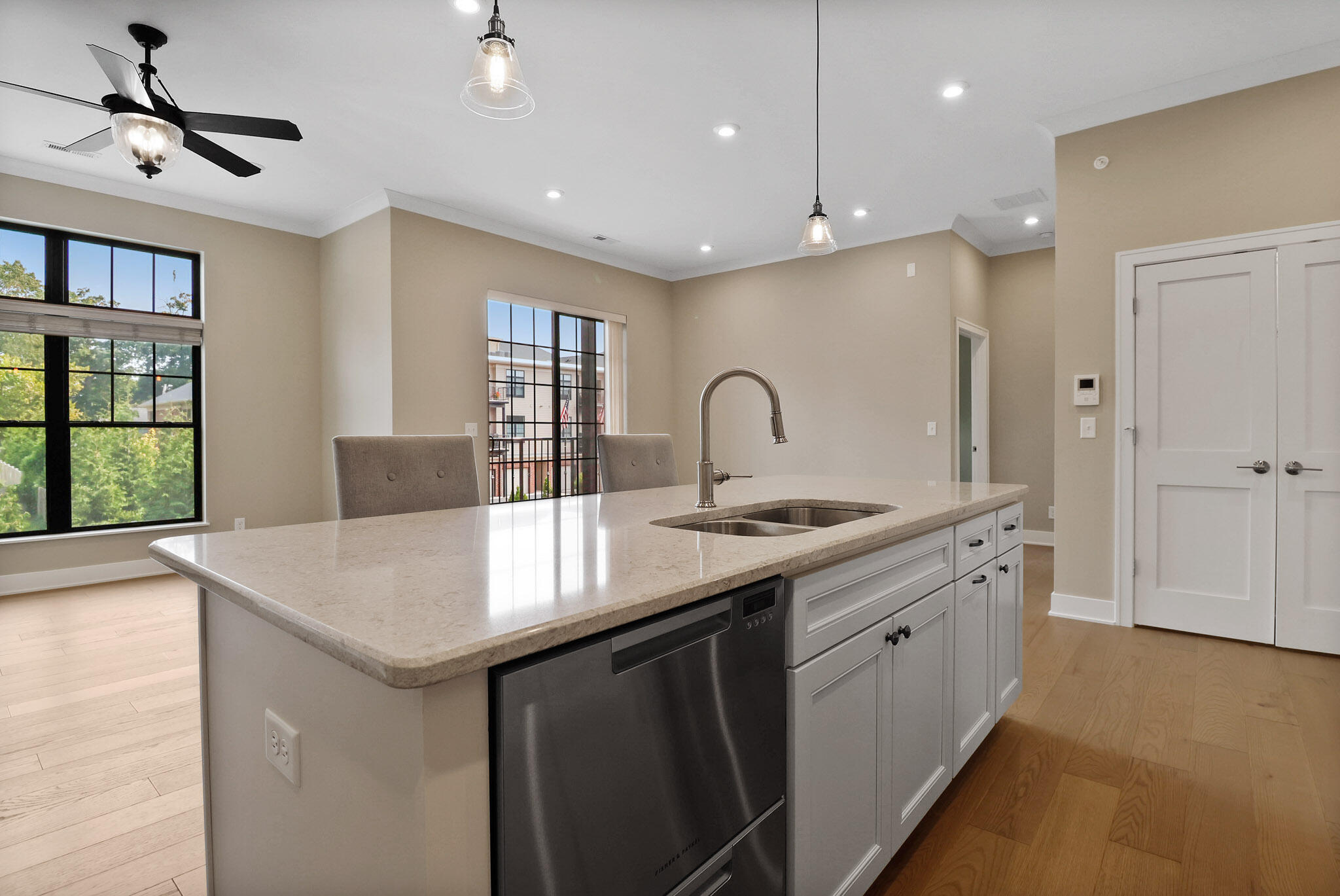 208 N Campbell Street, Valparaiso, IN ##202, 46385; Image #9