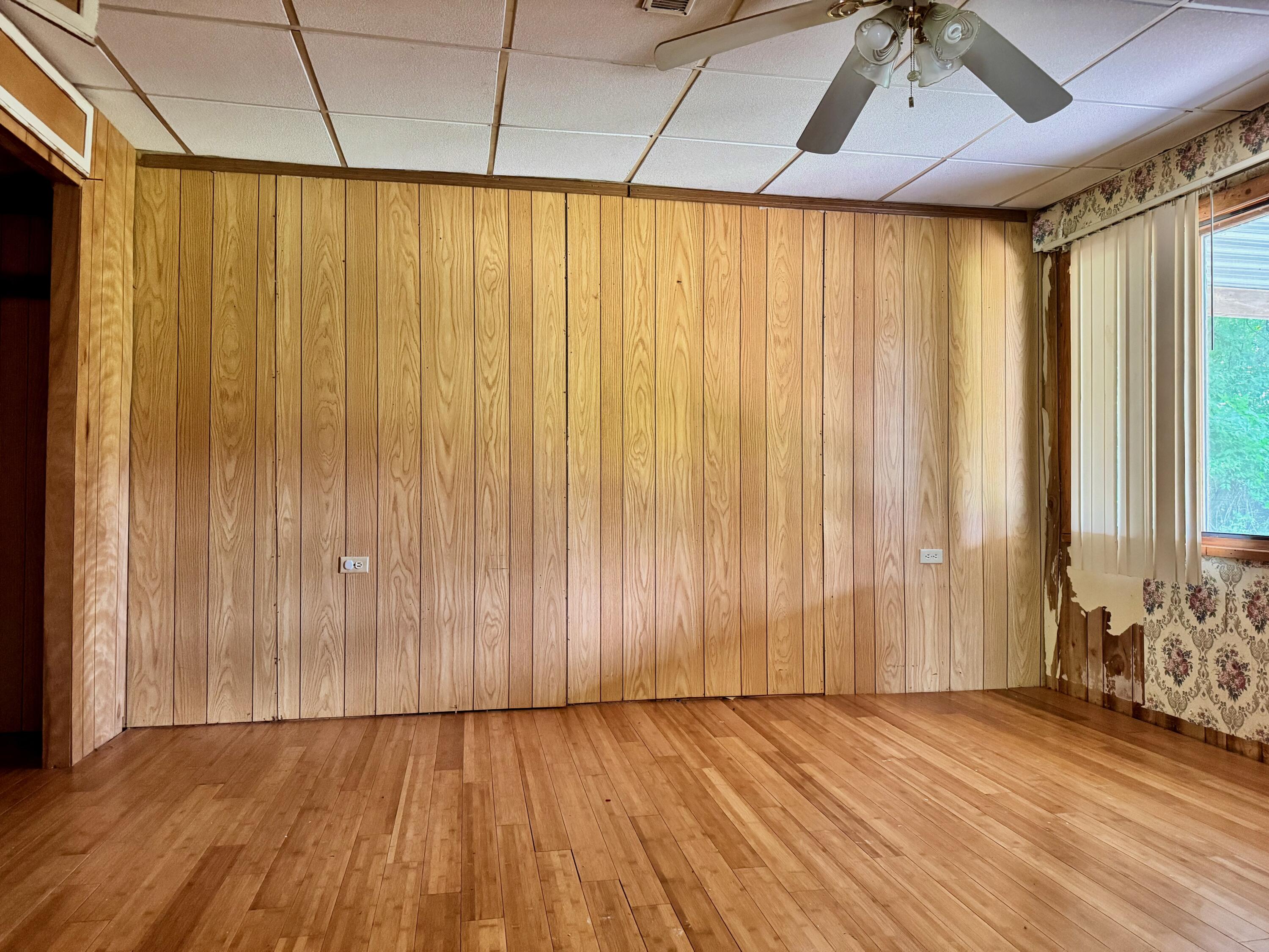 6620 E State Road 10, Knox, IN 46534; Image #11
