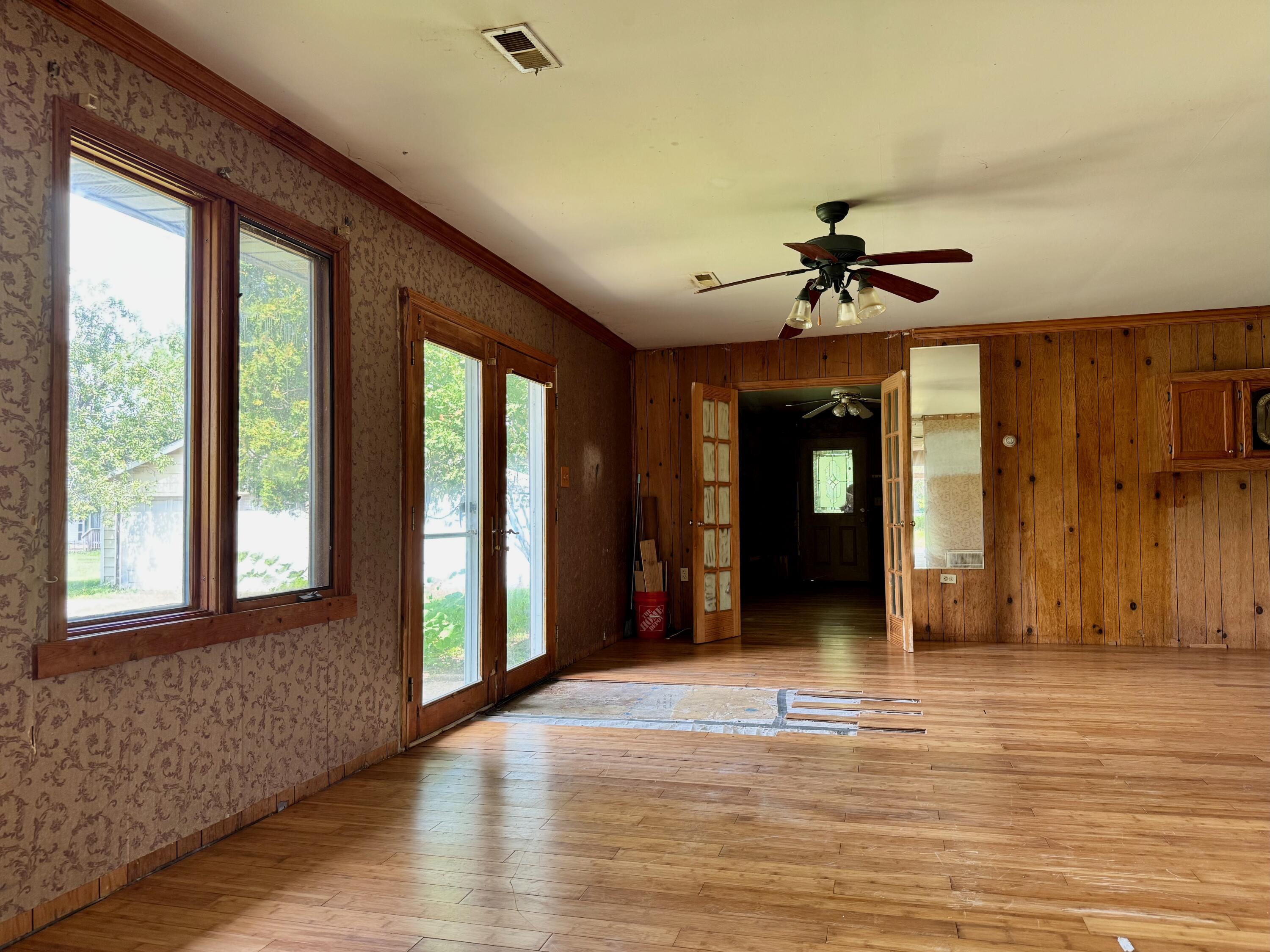 6620 E State Road 10, Knox, IN 46534; Image #5