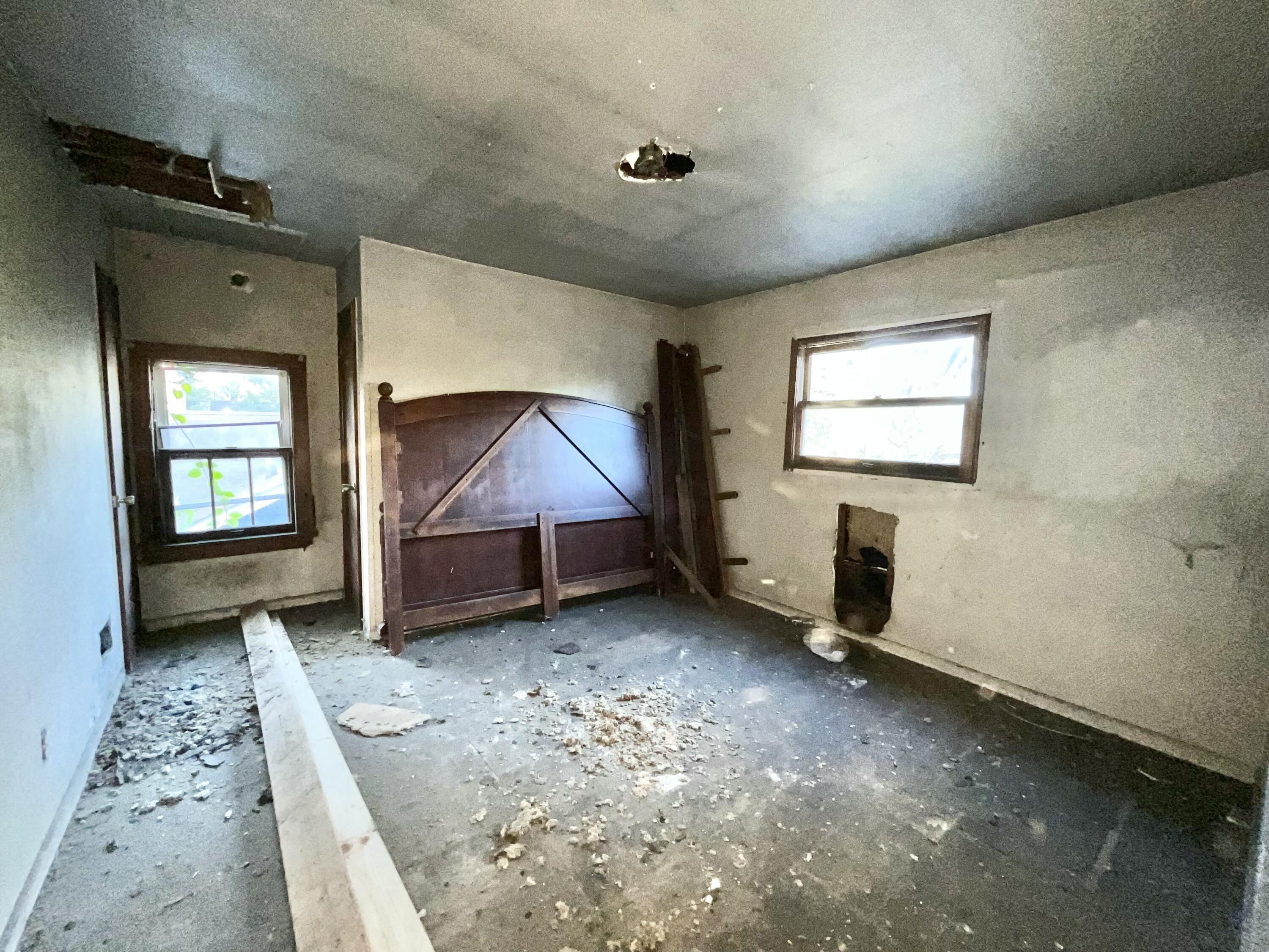856 Kentucky Street, Gary, IN 46402; Image #12