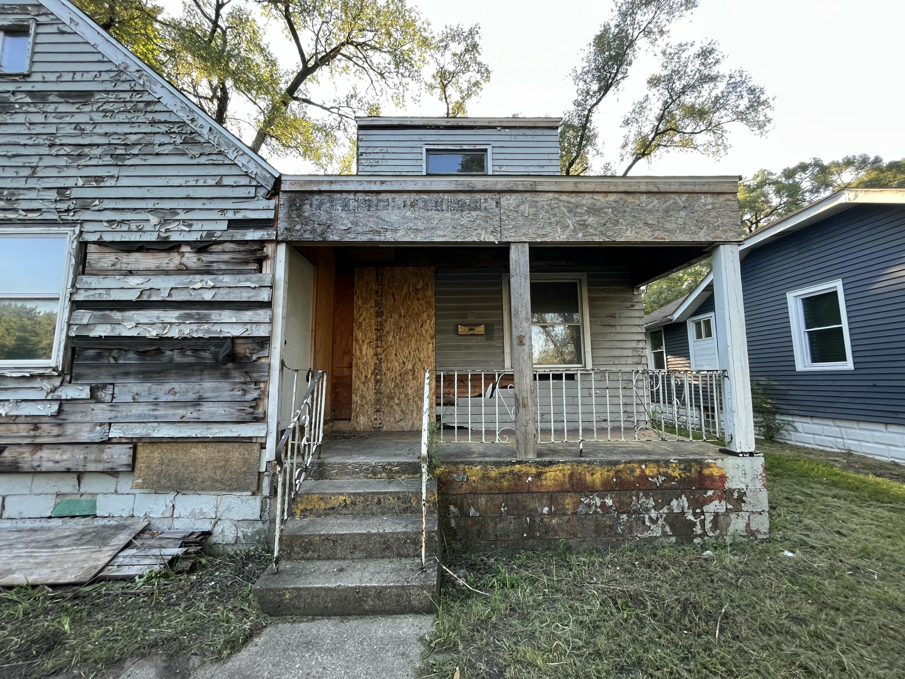 856 Kentucky Street, Gary, IN 46402; Image #14