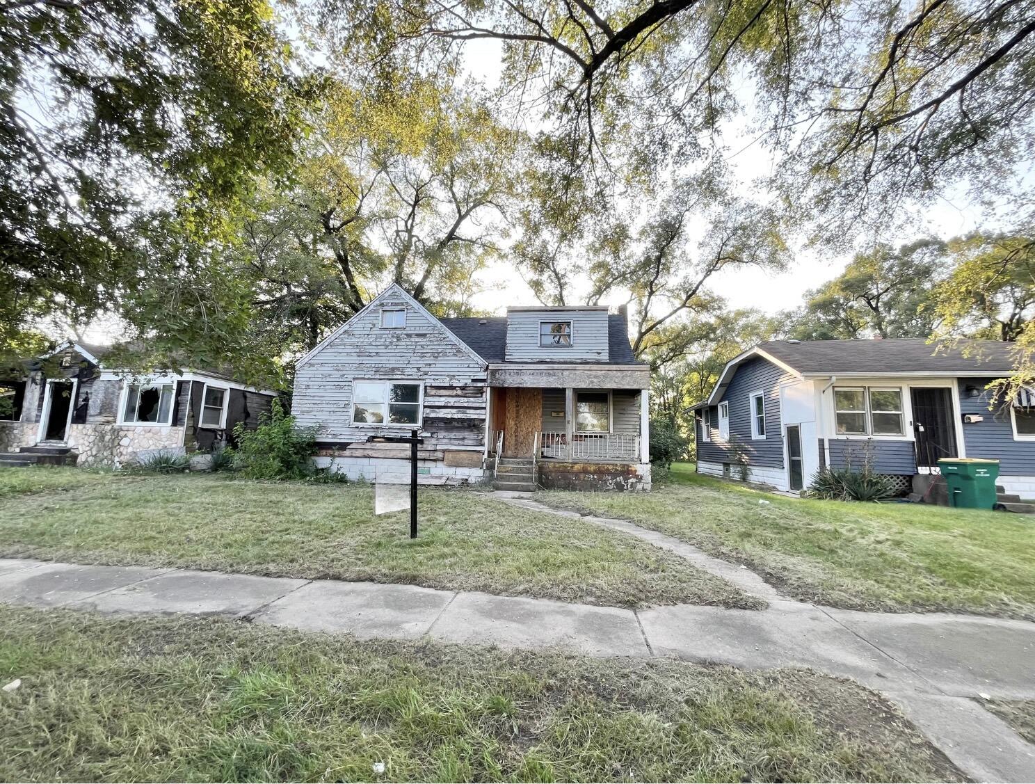 856 Kentucky Street, Gary, IN 46402; Image #16