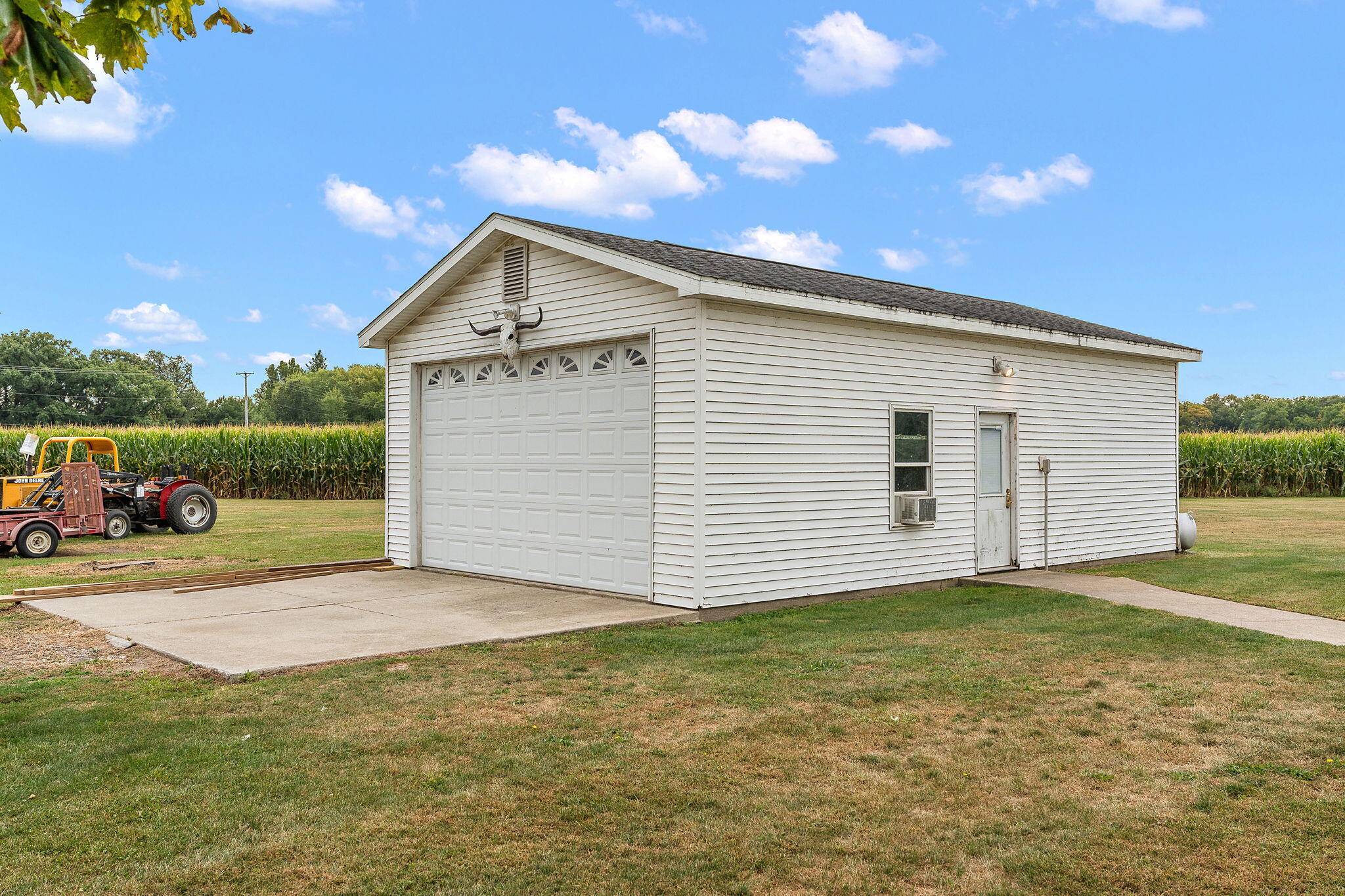 1705 E Lake Kenoyer Road, Brook, IN 47922; Image #66