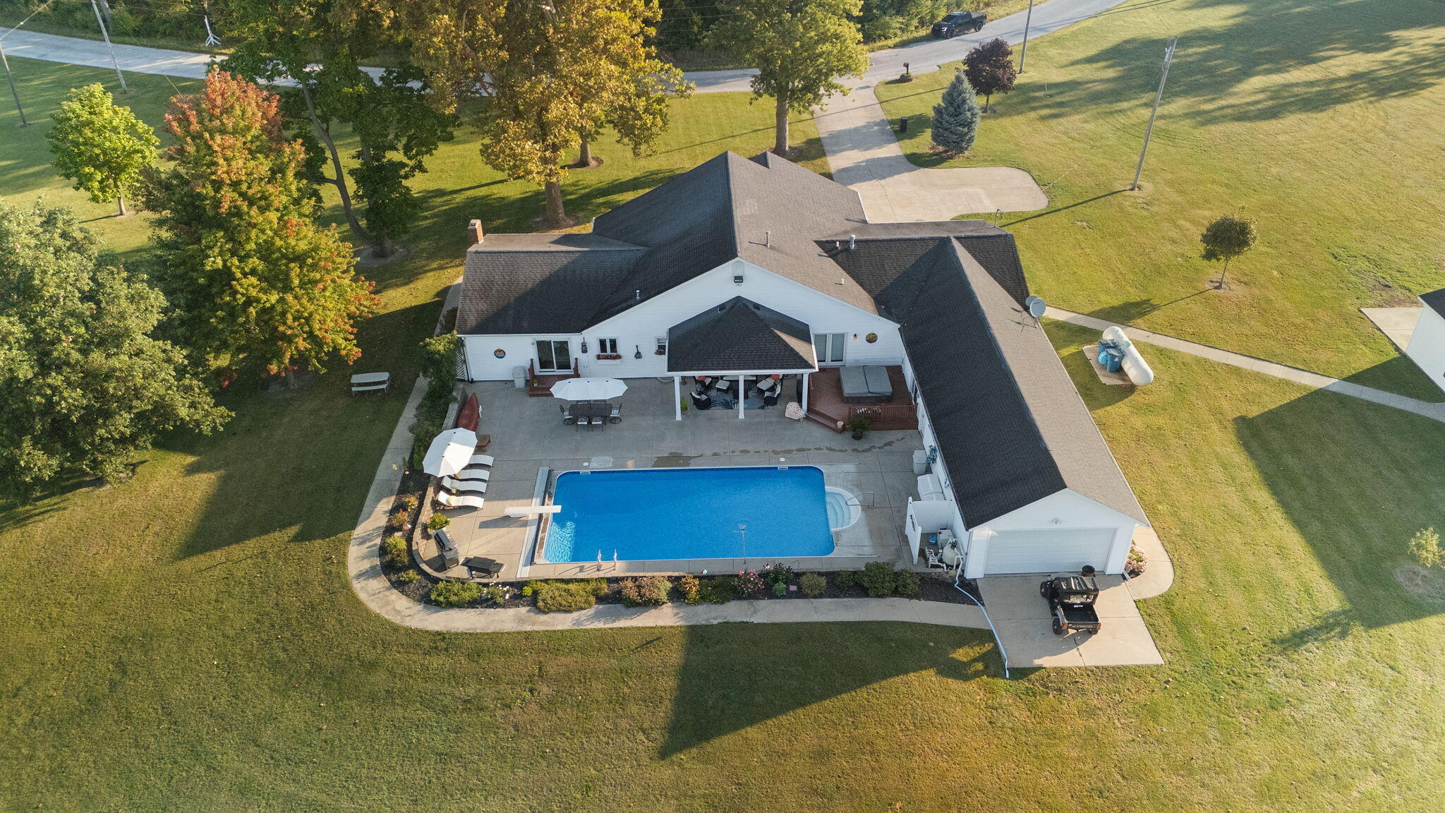 1705 E Lake Kenoyer Road, Brook, IN 47922; Image #68