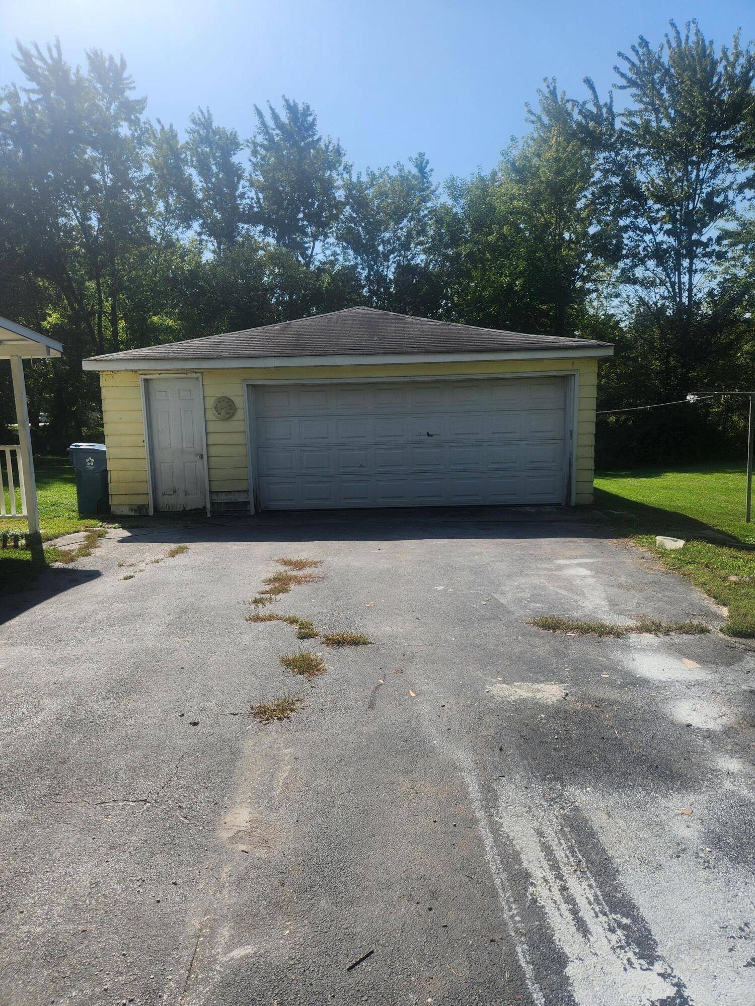 14205 Jay Street, Dyer, IN 46311; Image #2