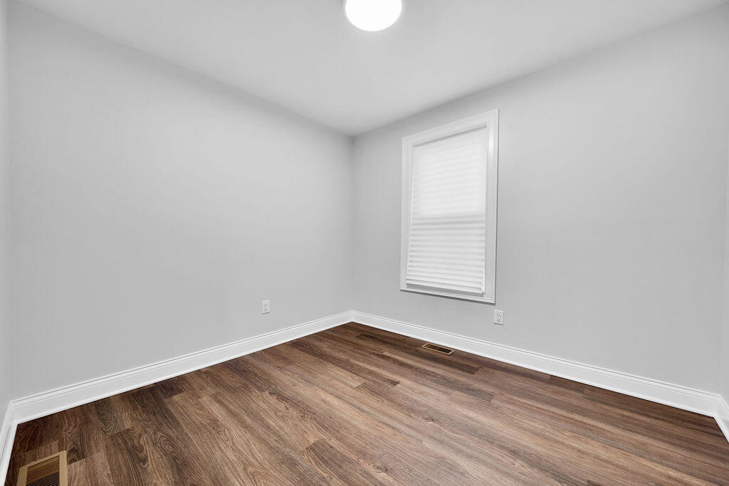 1297 W 17th Avenue, Gary, IN 46407; Image #11