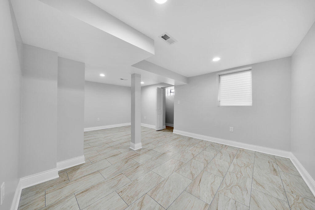 1297 W 17th Avenue, Gary, IN 46407; Image #15