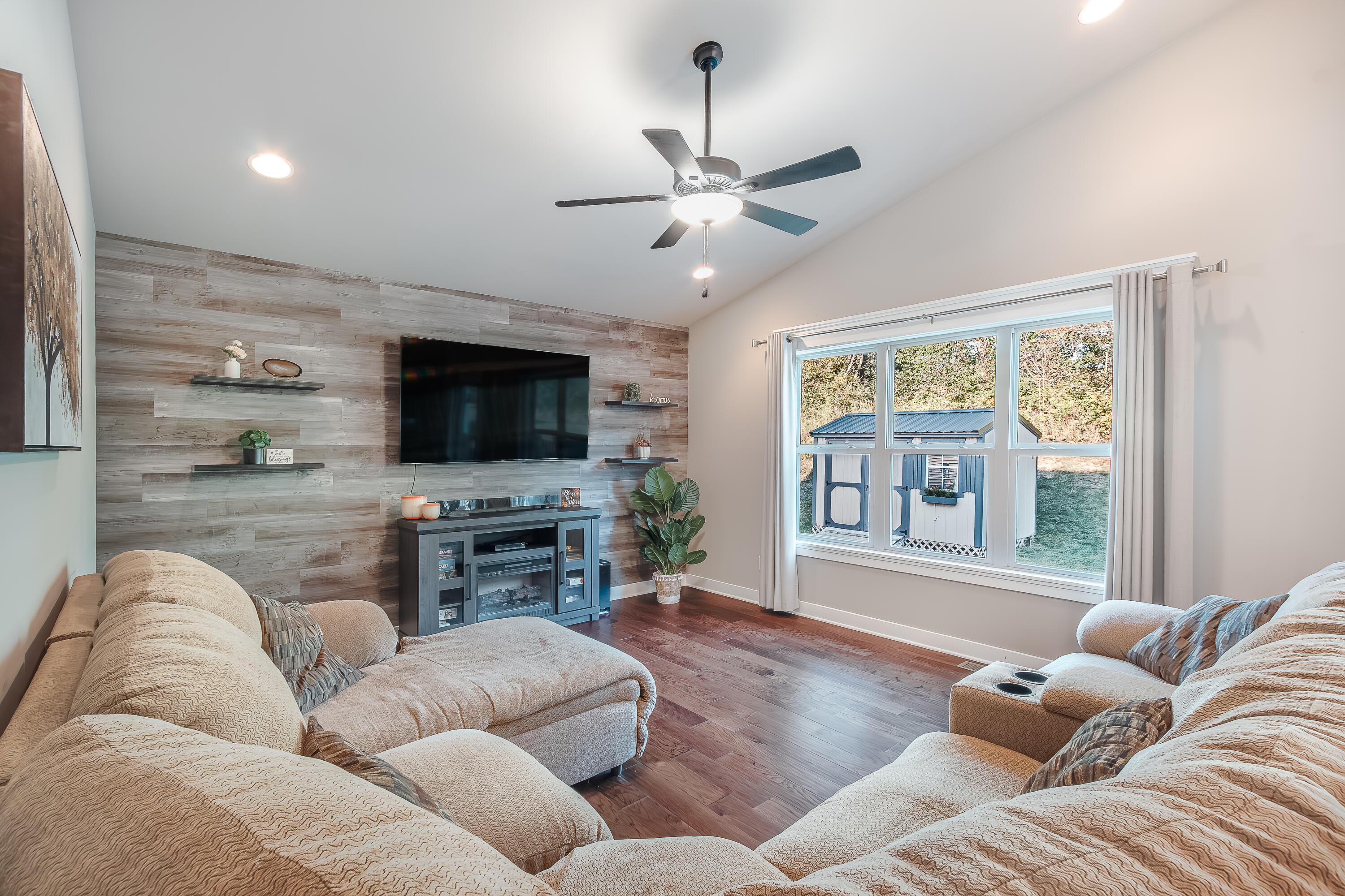 4010 Crown Drive, Valparaiso, IN 46383; Image #14