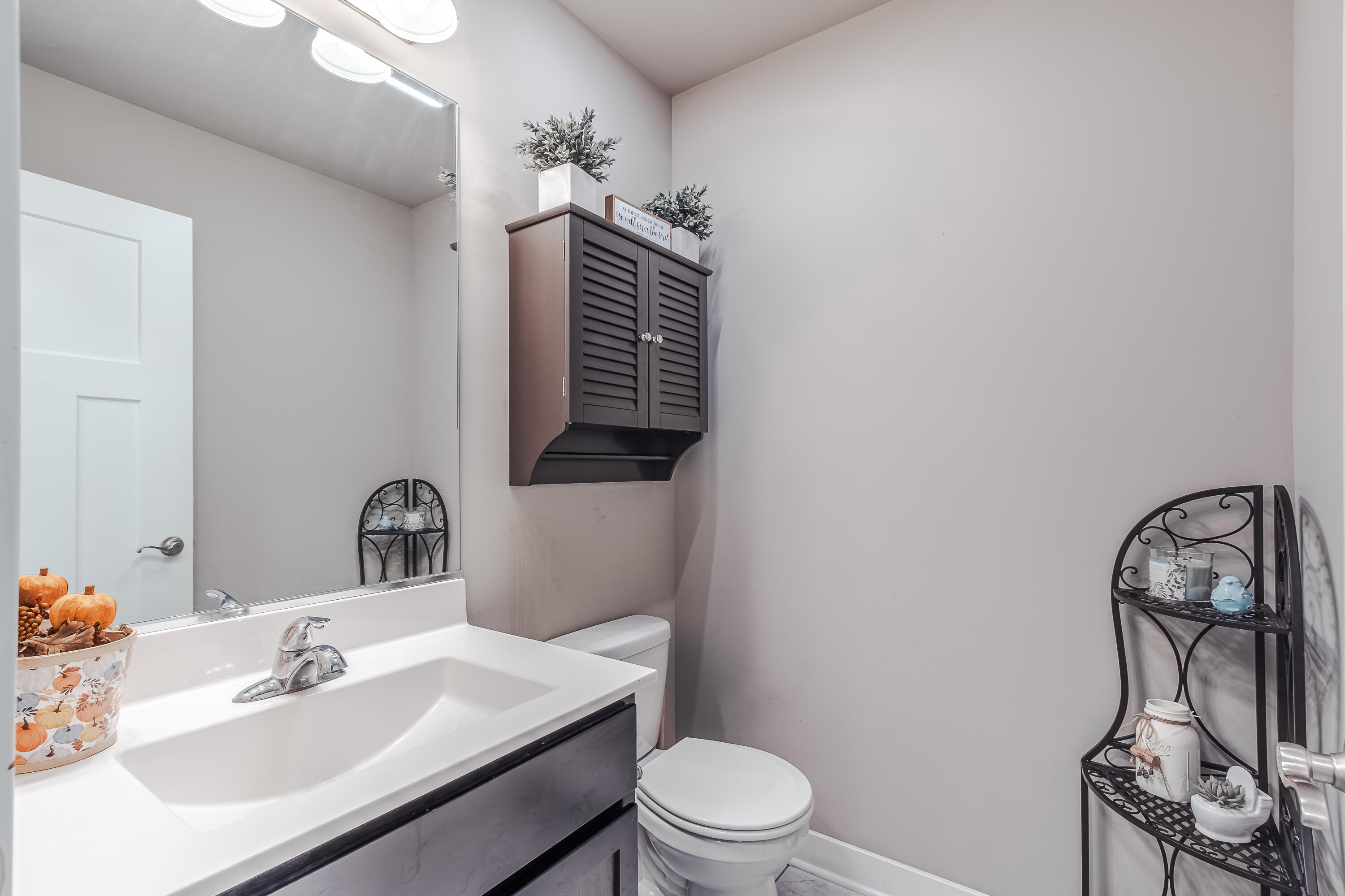 4010 Crown Drive, Valparaiso, IN 46383; Image #16